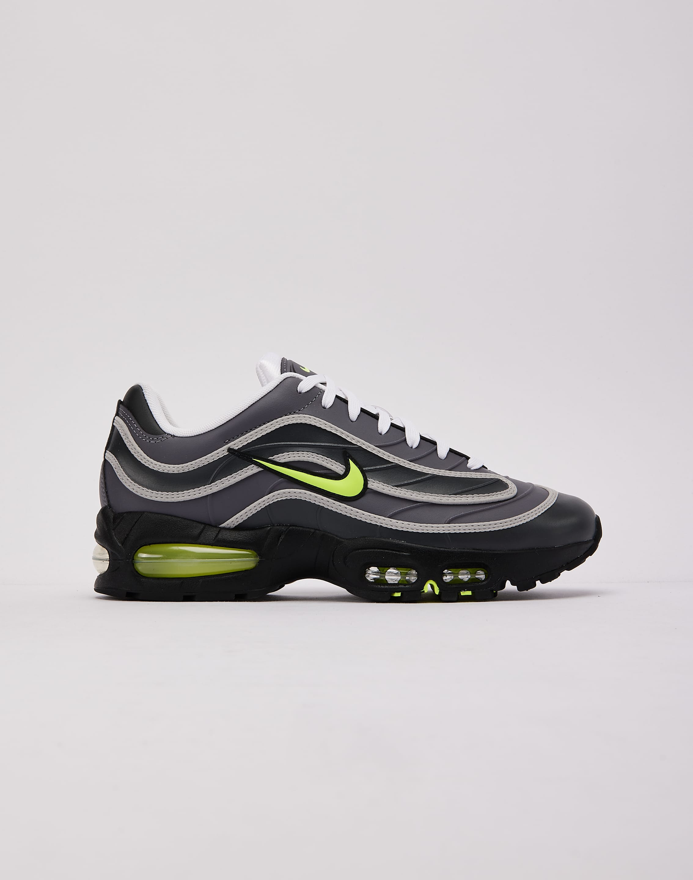 Photo of Nike Air Max Joga Bonito