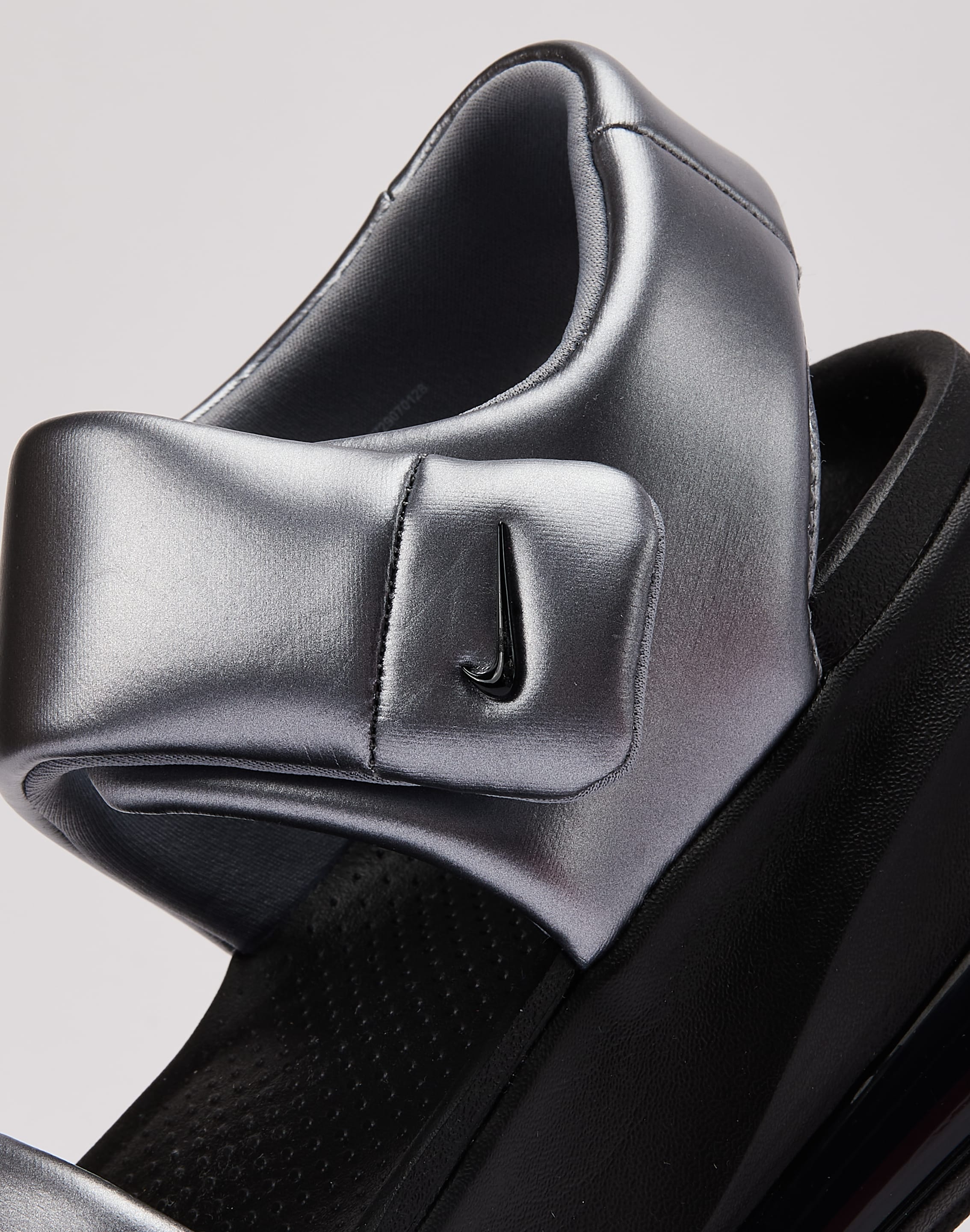 nike air max ff 720 sale