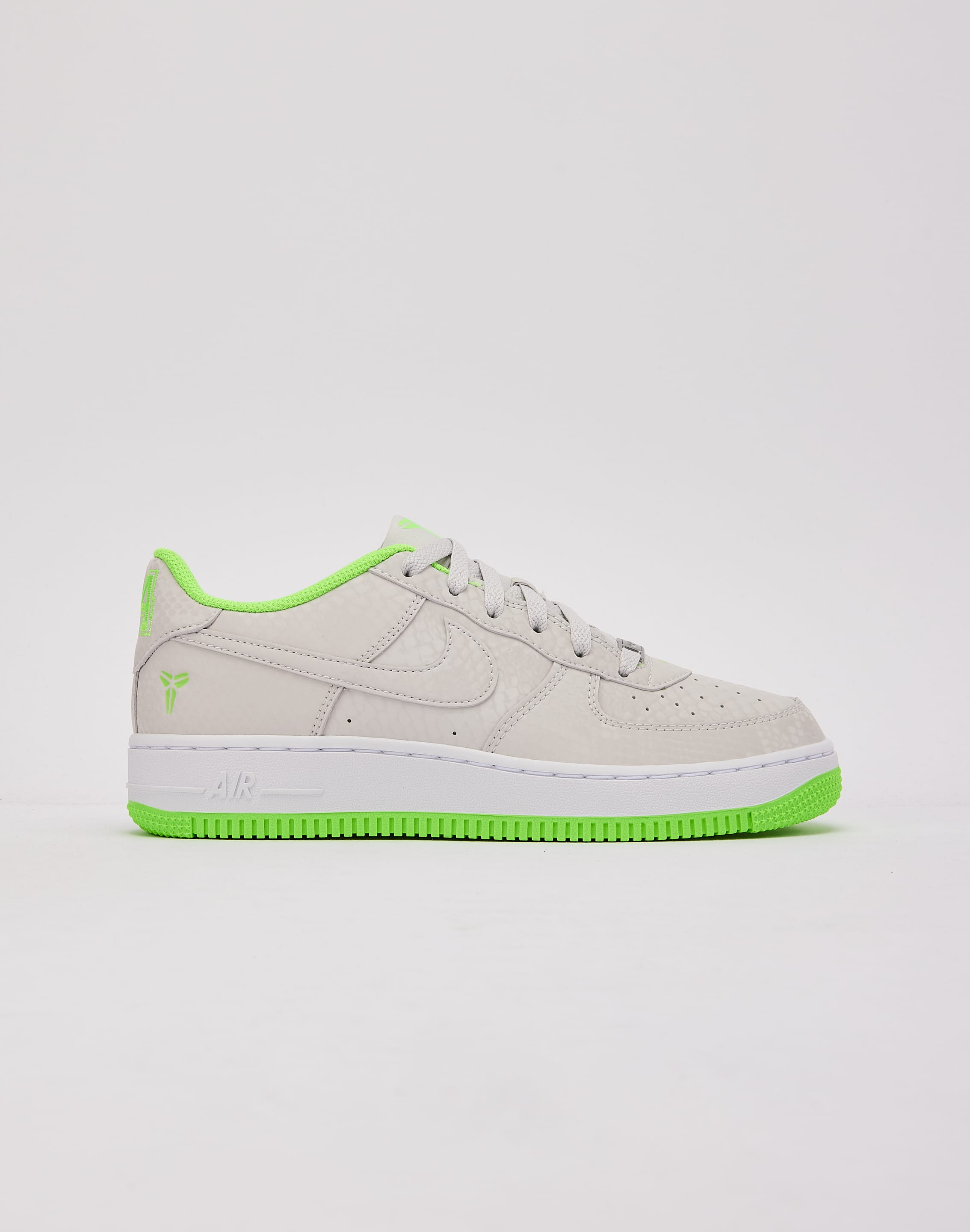 Nike Kobe Bryant Air Force 1 Low 'Electric Green' Grade-School, image 1 of 6