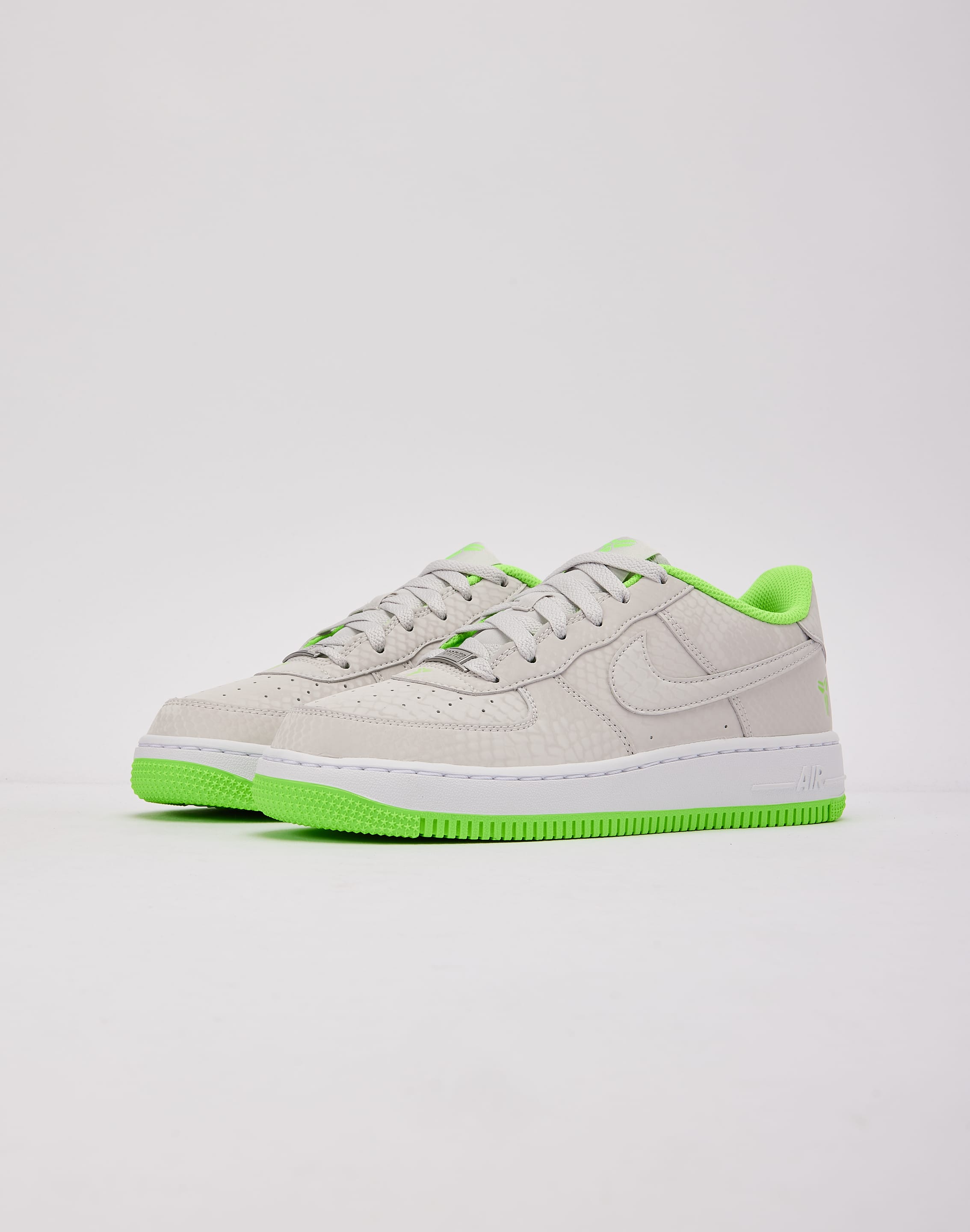 Nike Kobe Bryant Air Force 1 Low 'Electric Green' Grade-School, image 2 of 6