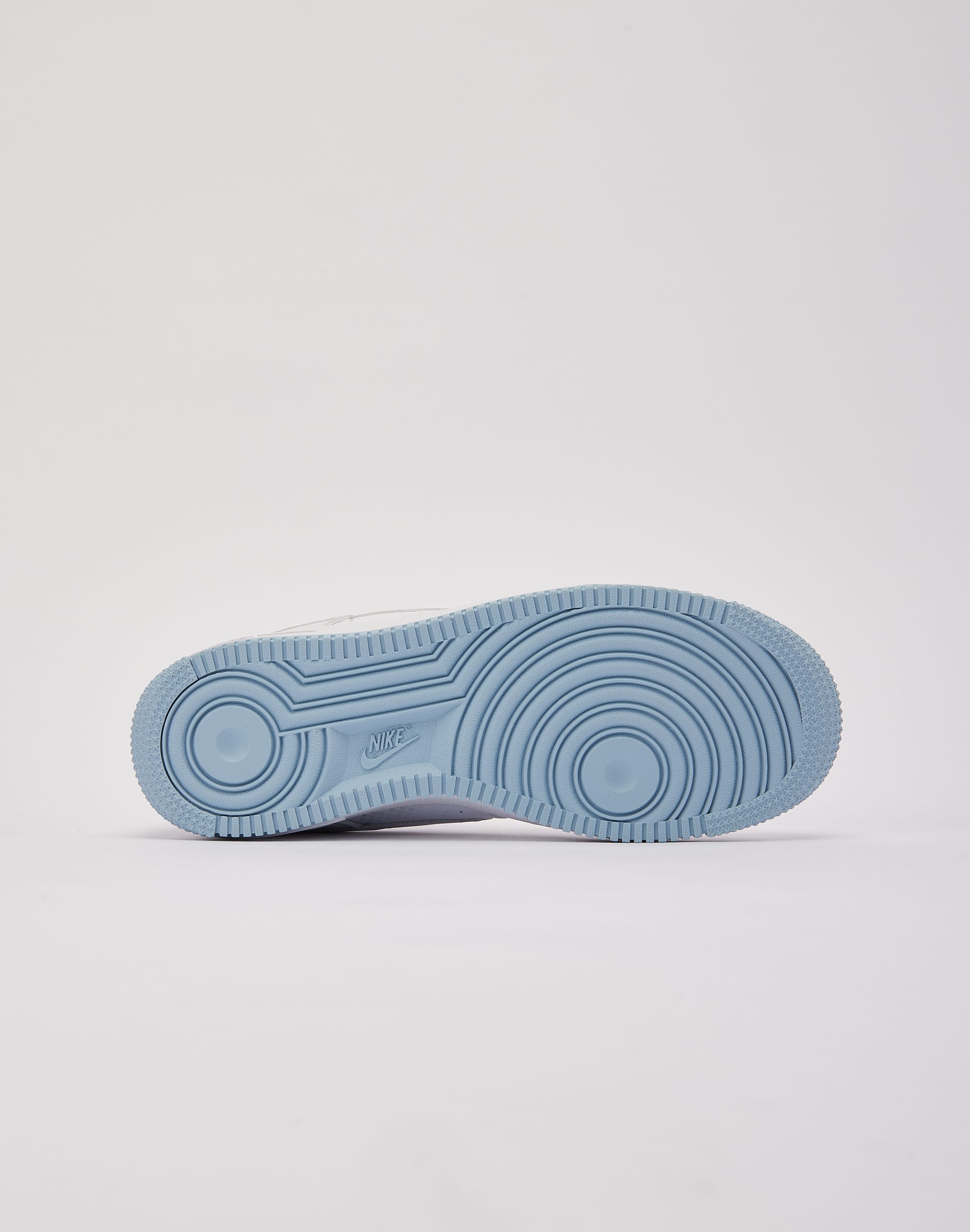 Photo of Nike Kobe Air Force 1 Low 'Armory Blue' Grade-School