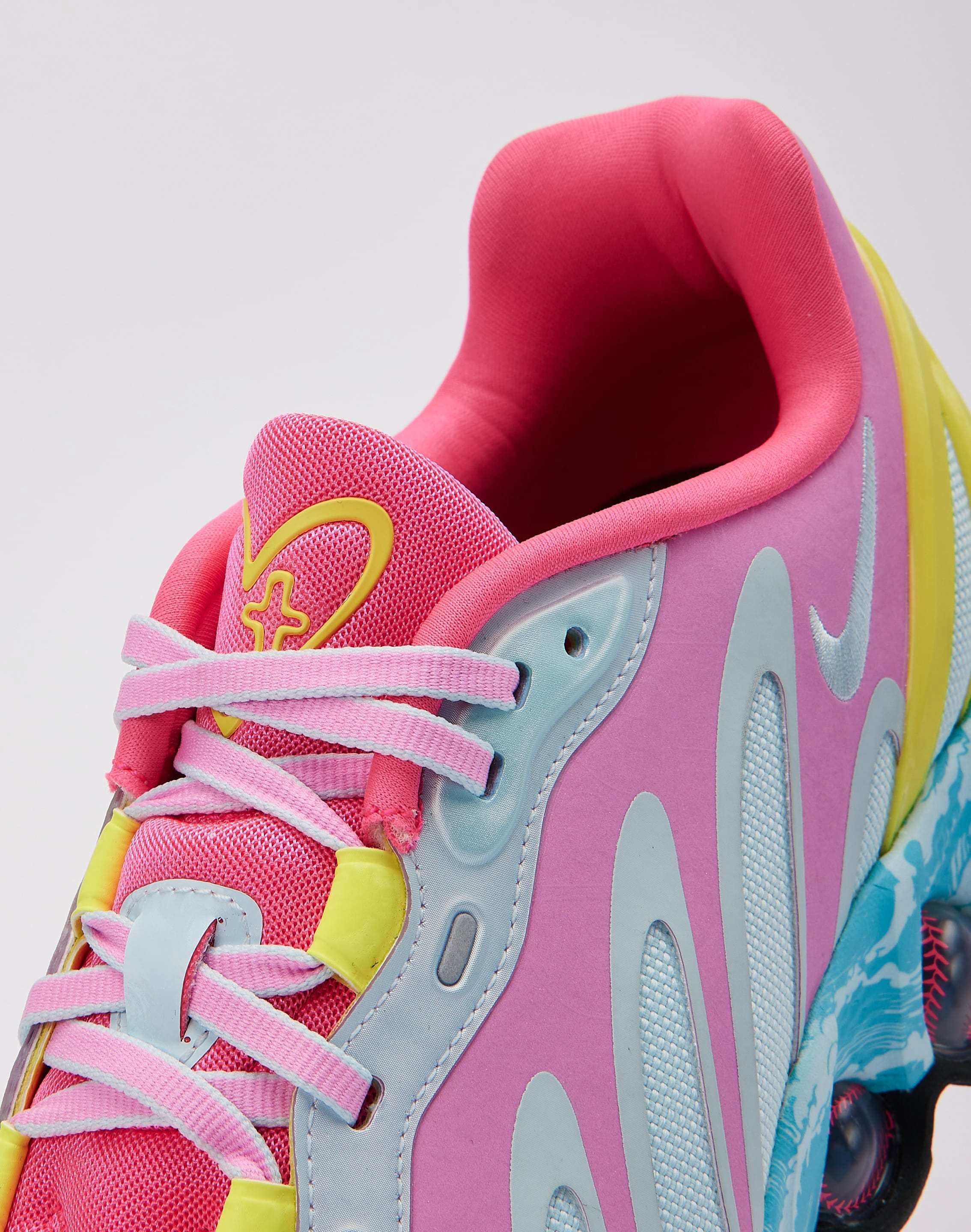 dtlr.com is where to buy