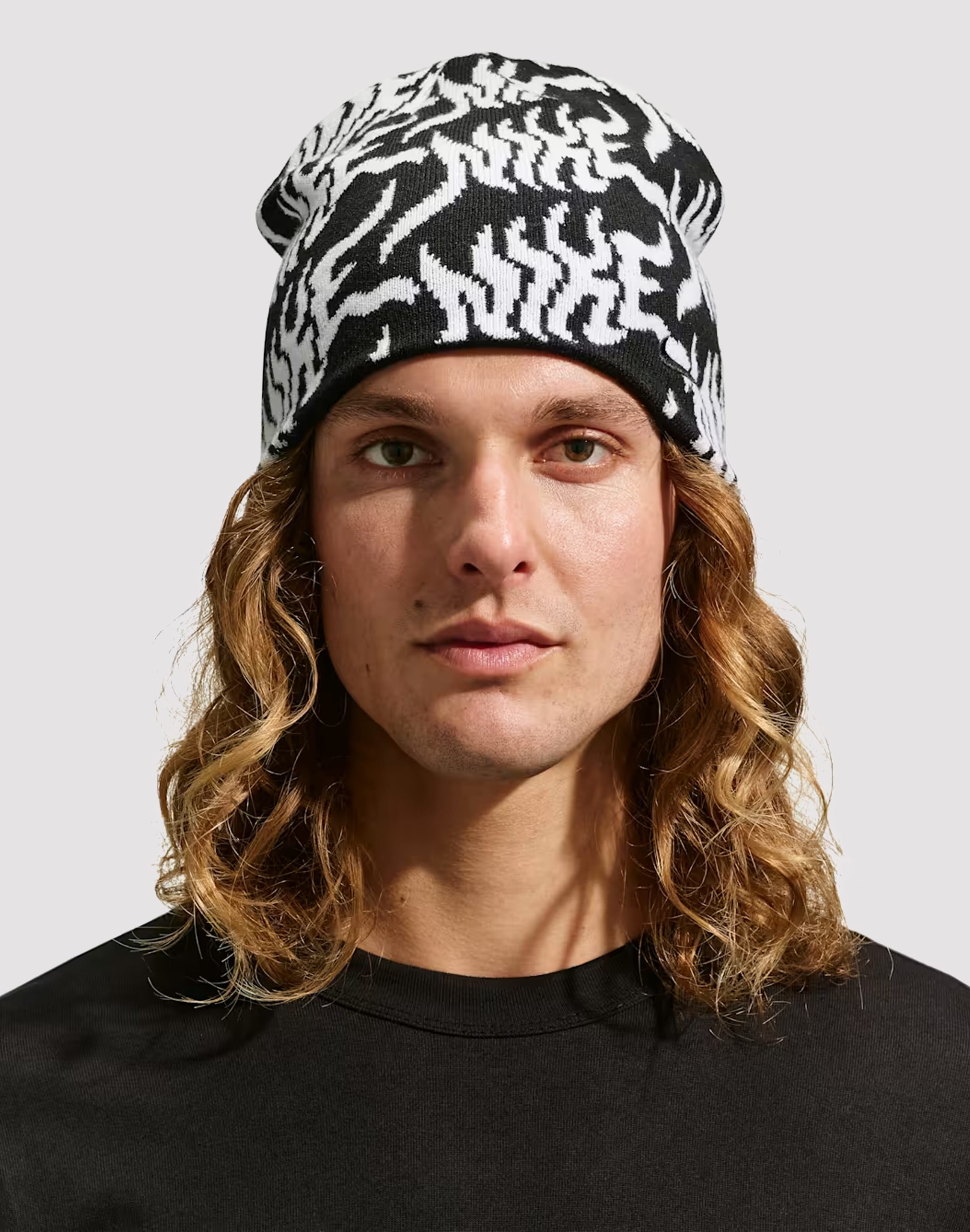 Nike Peak Uncuffed Graphic Beanie, image 1 of 2