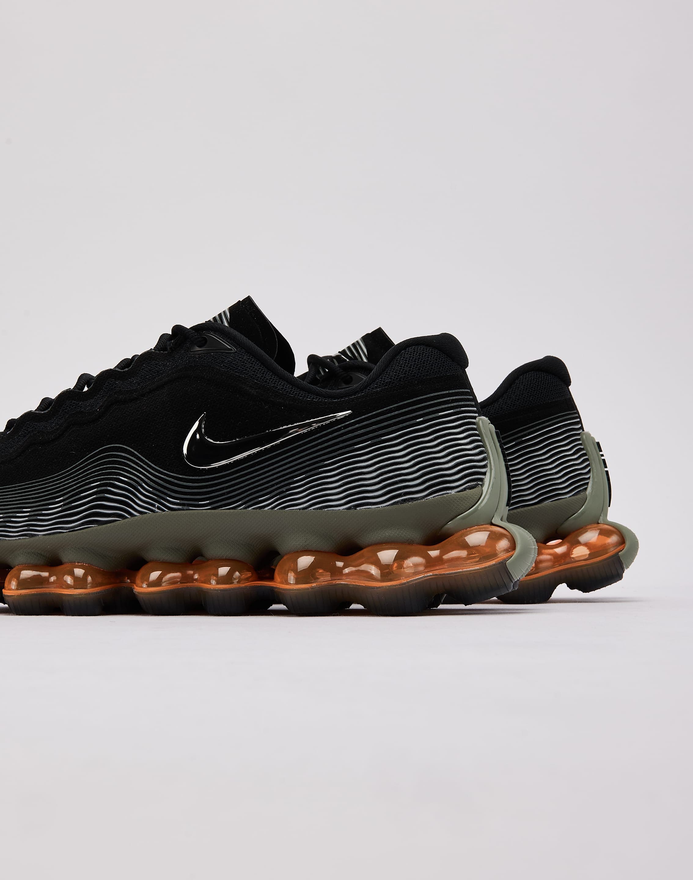 Nike Air Liquid Max – DTLR