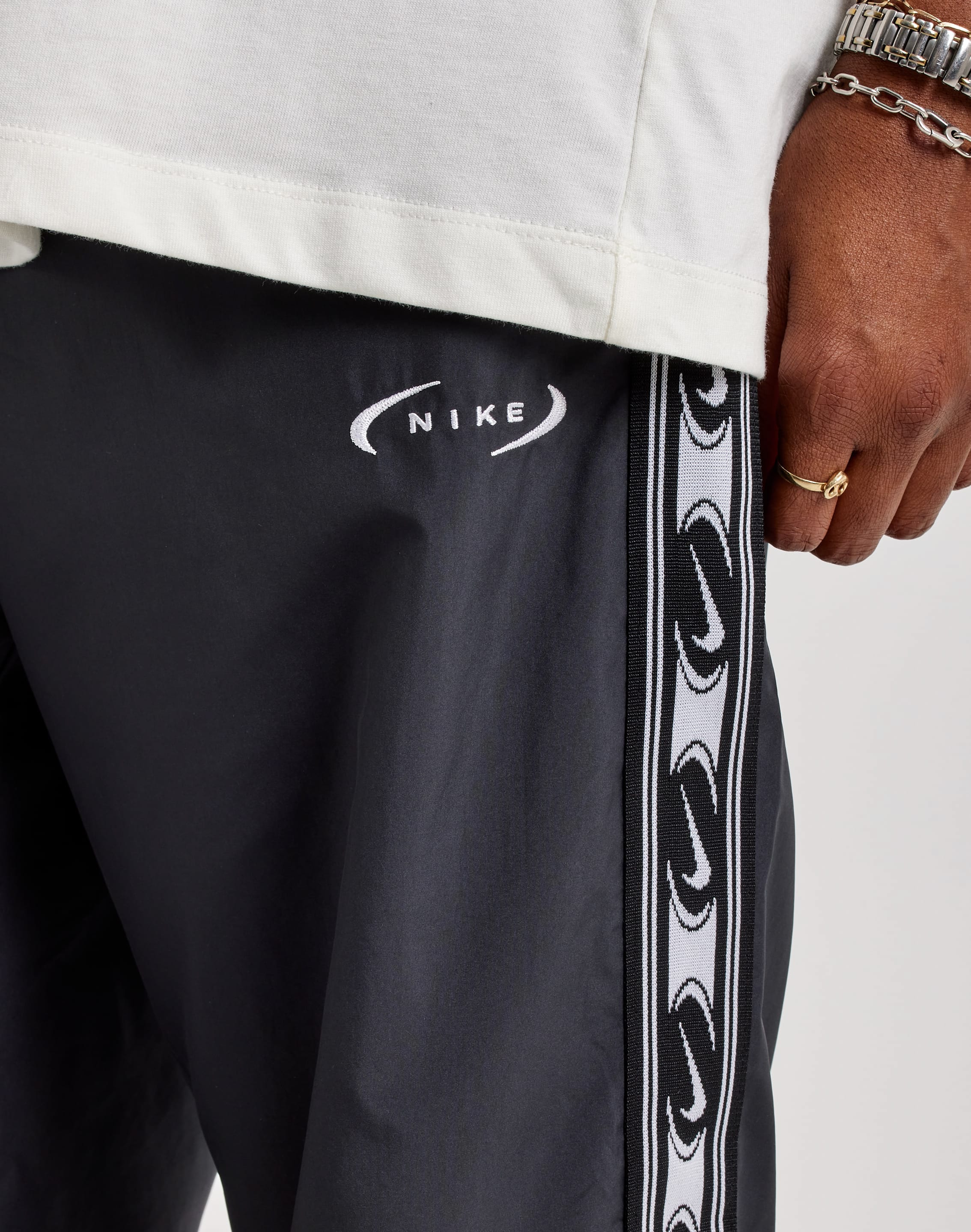 dtlr.com is where to buy