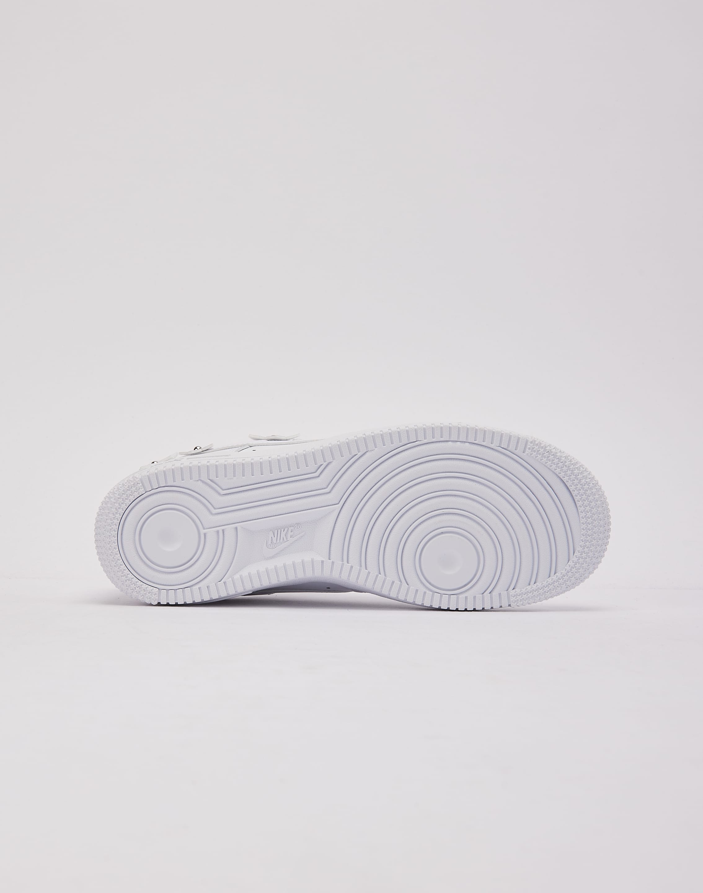 Photo of Nike Air Force 1 Low '07 'Florette'