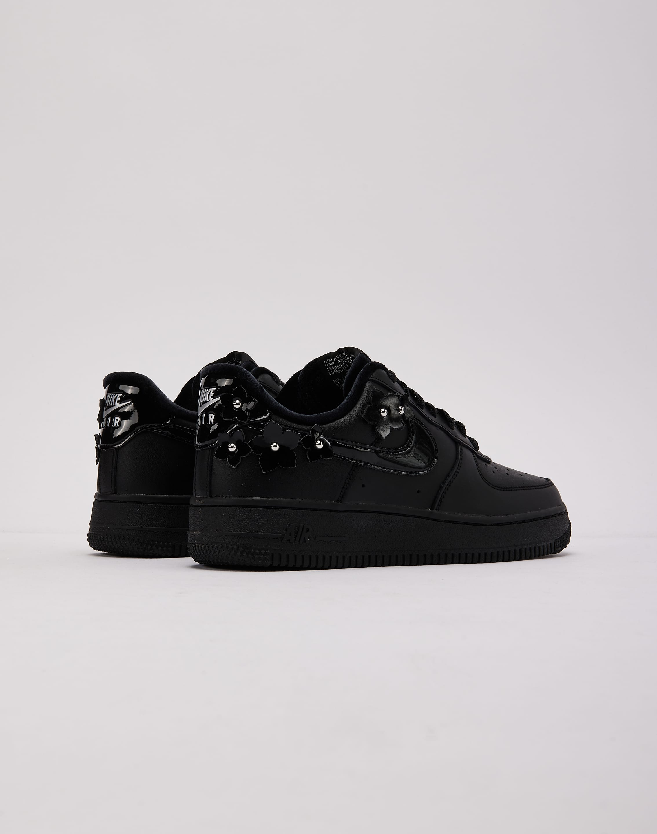 Photo of Nike Air Force 1 Low '07 'Florette'