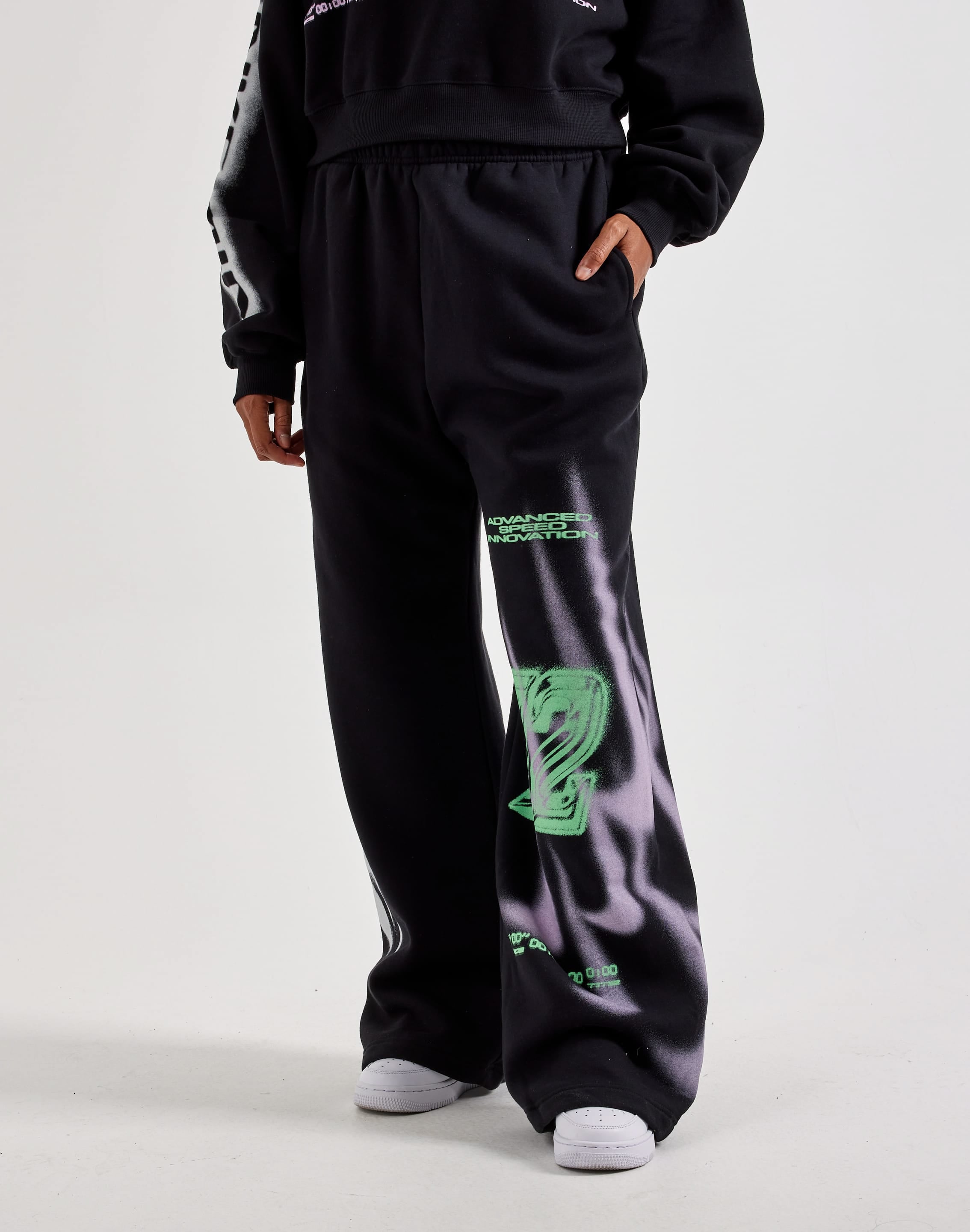 Photo of Nike Studio Fleece High-Rise Pants