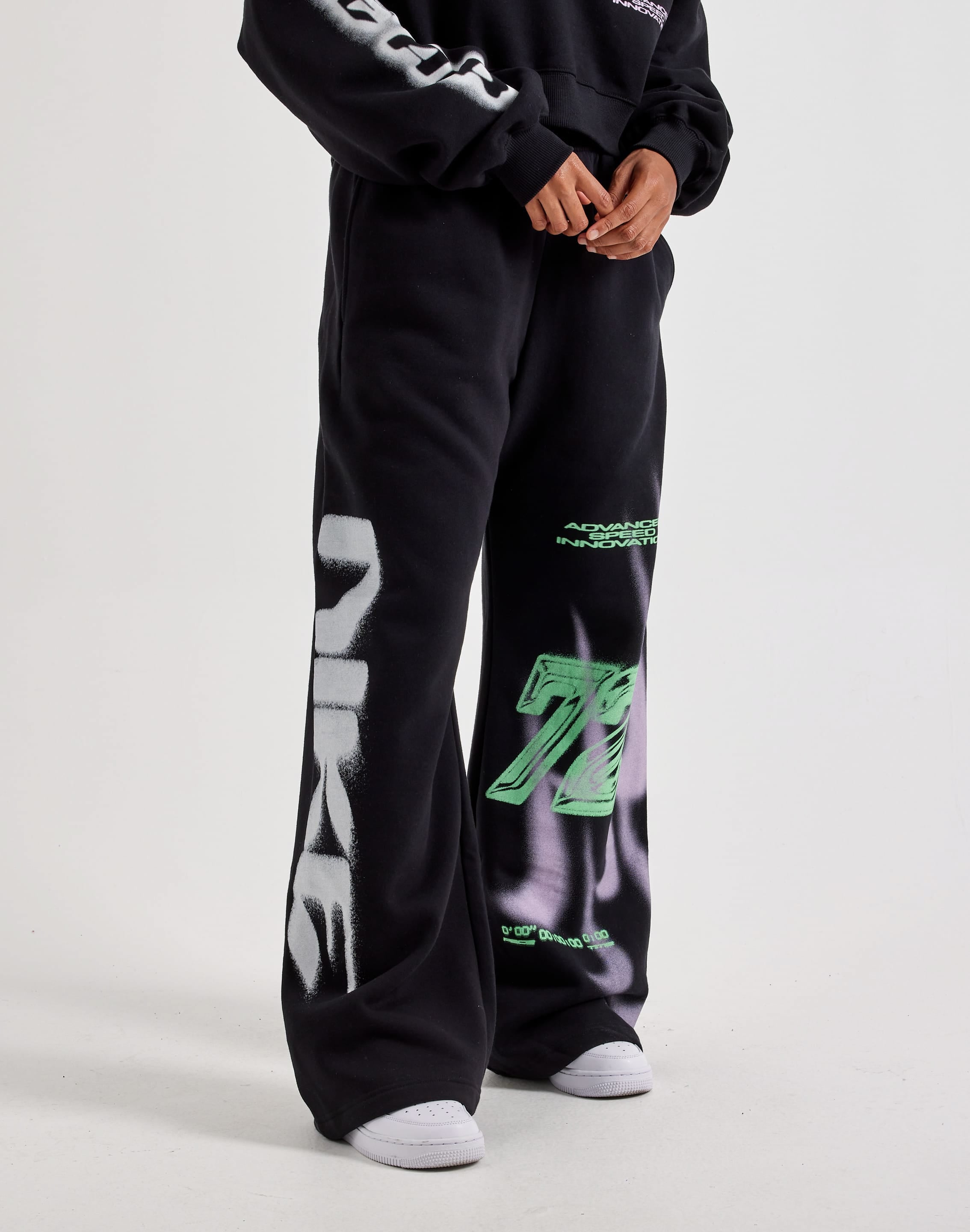 Photo of Nike Studio Fleece High-Rise Pants