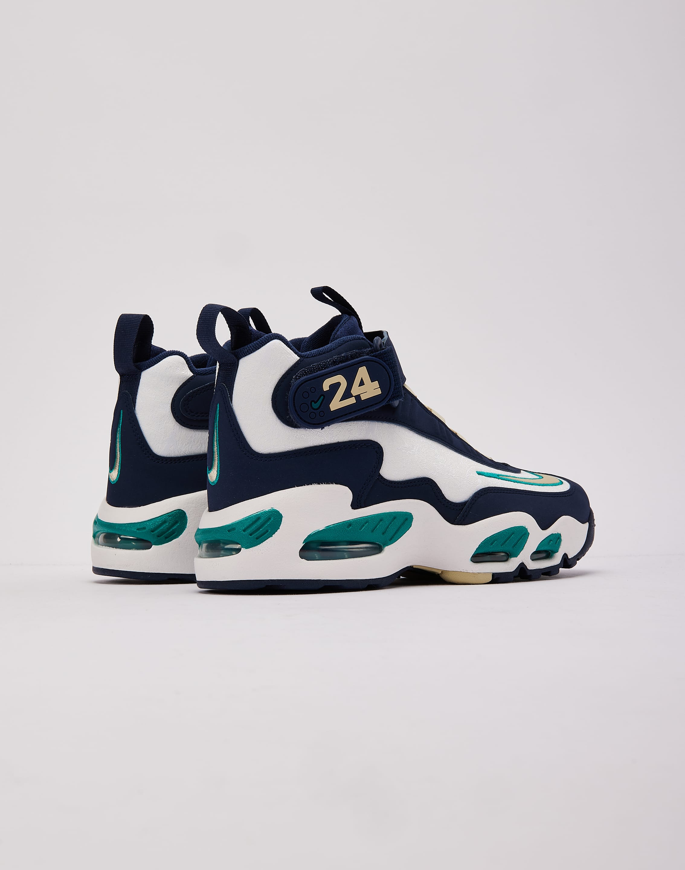 Photo of Nike Air Griffey Max 1 Grade-School