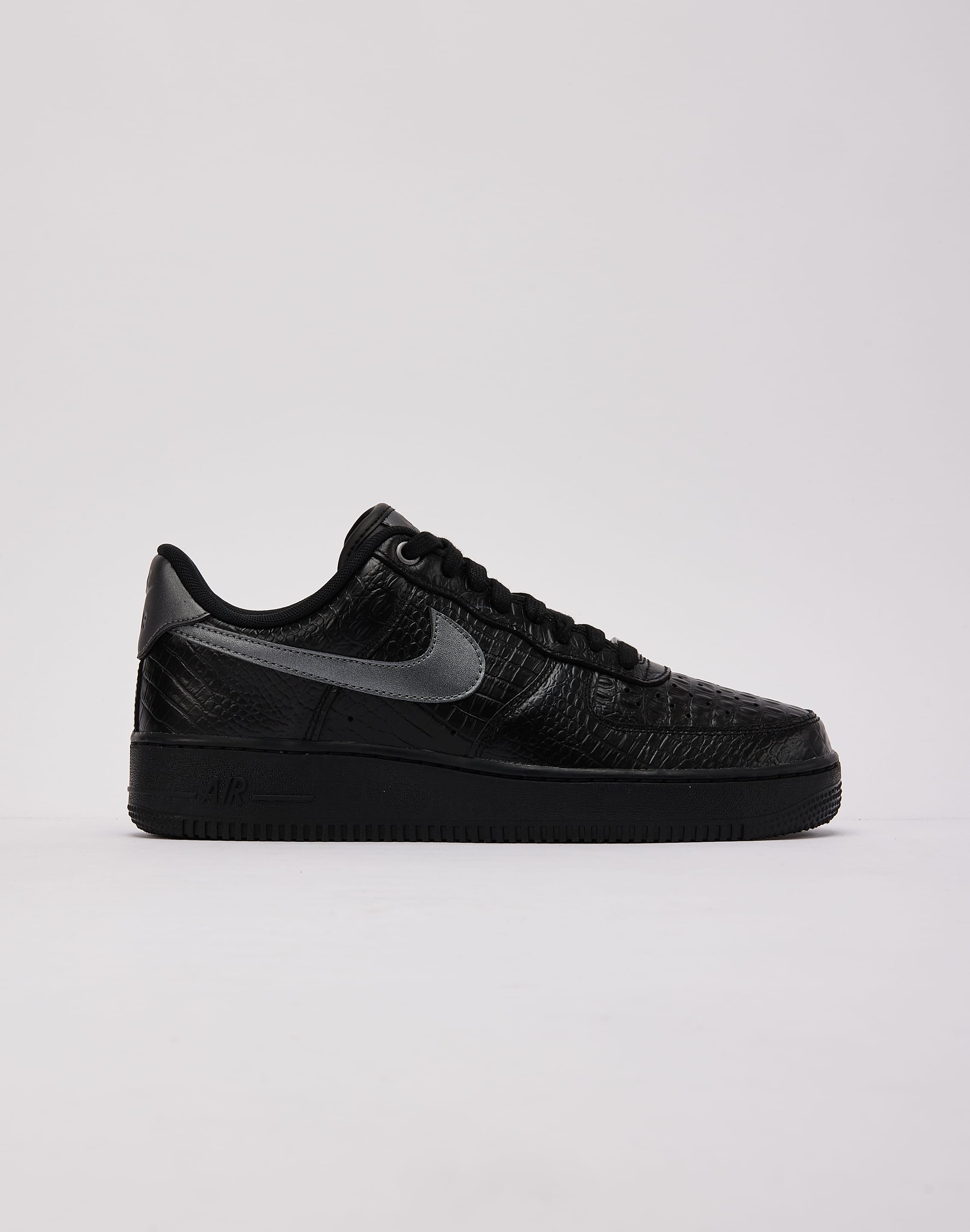 Photo of Nike Air Force 1 Low '07