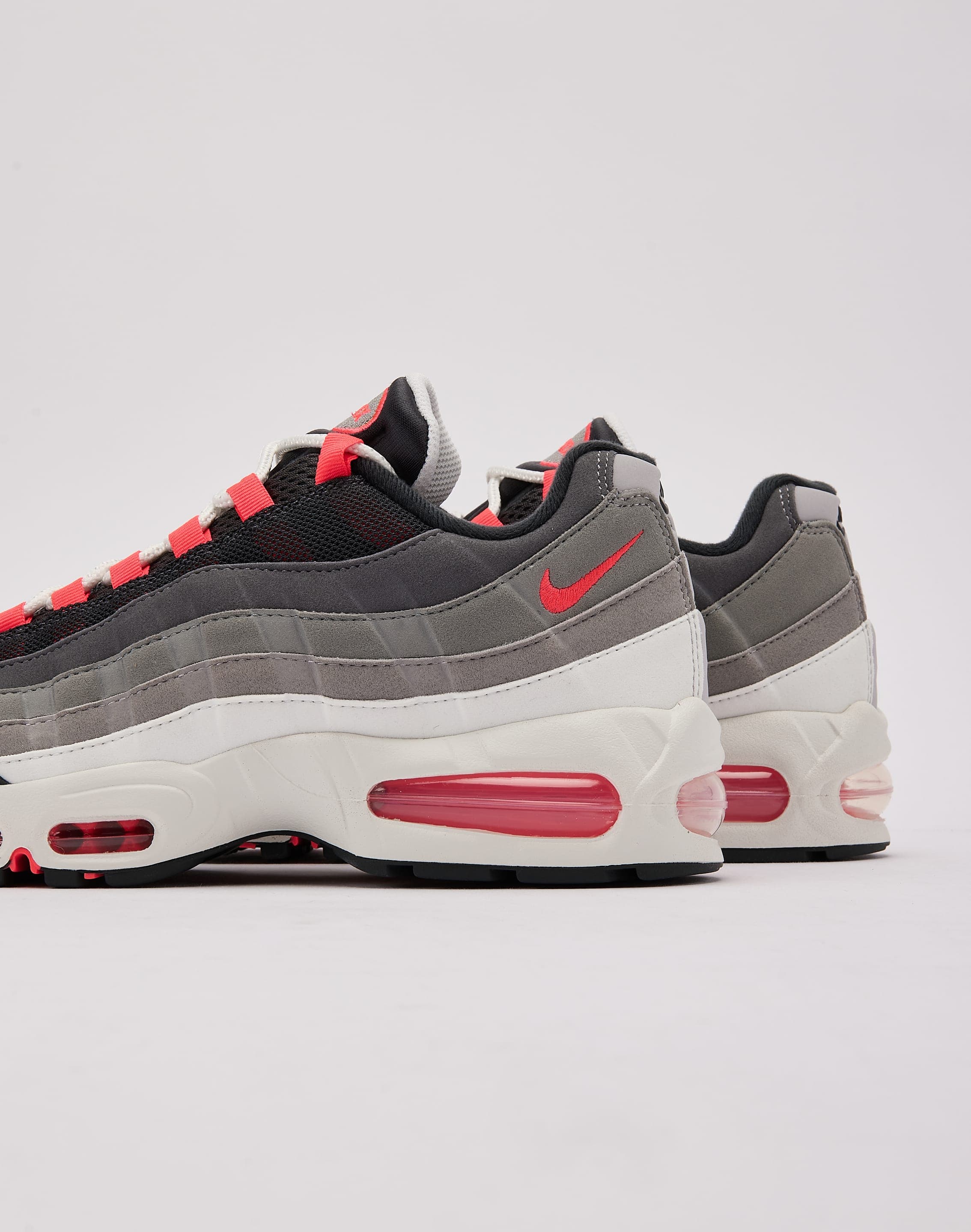 Photo of Nike  Air Max 95 Big Bubble 'Solar Red'