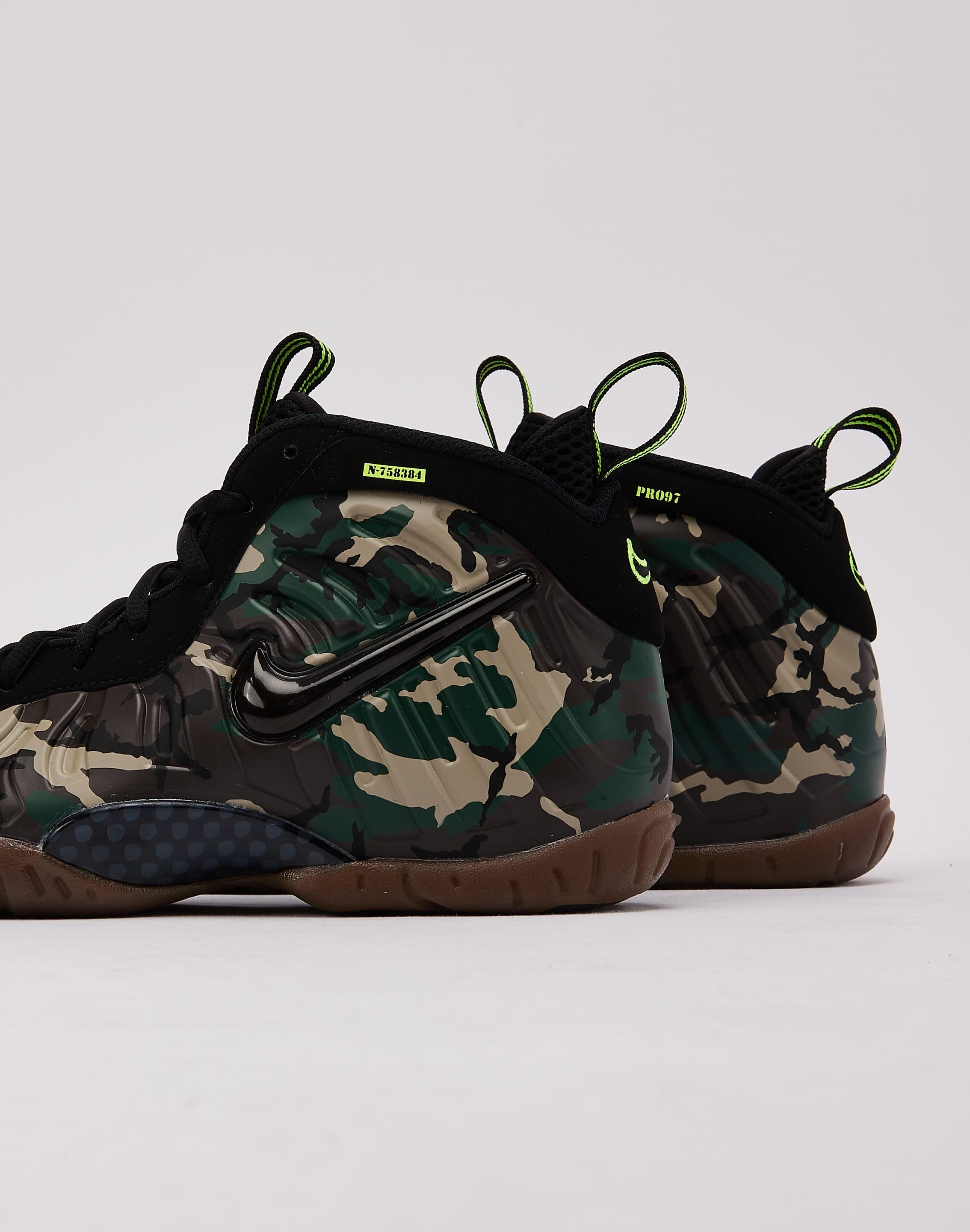 Photo of Nike Little Posite Pro PRM 'Green Camo' Grade-School