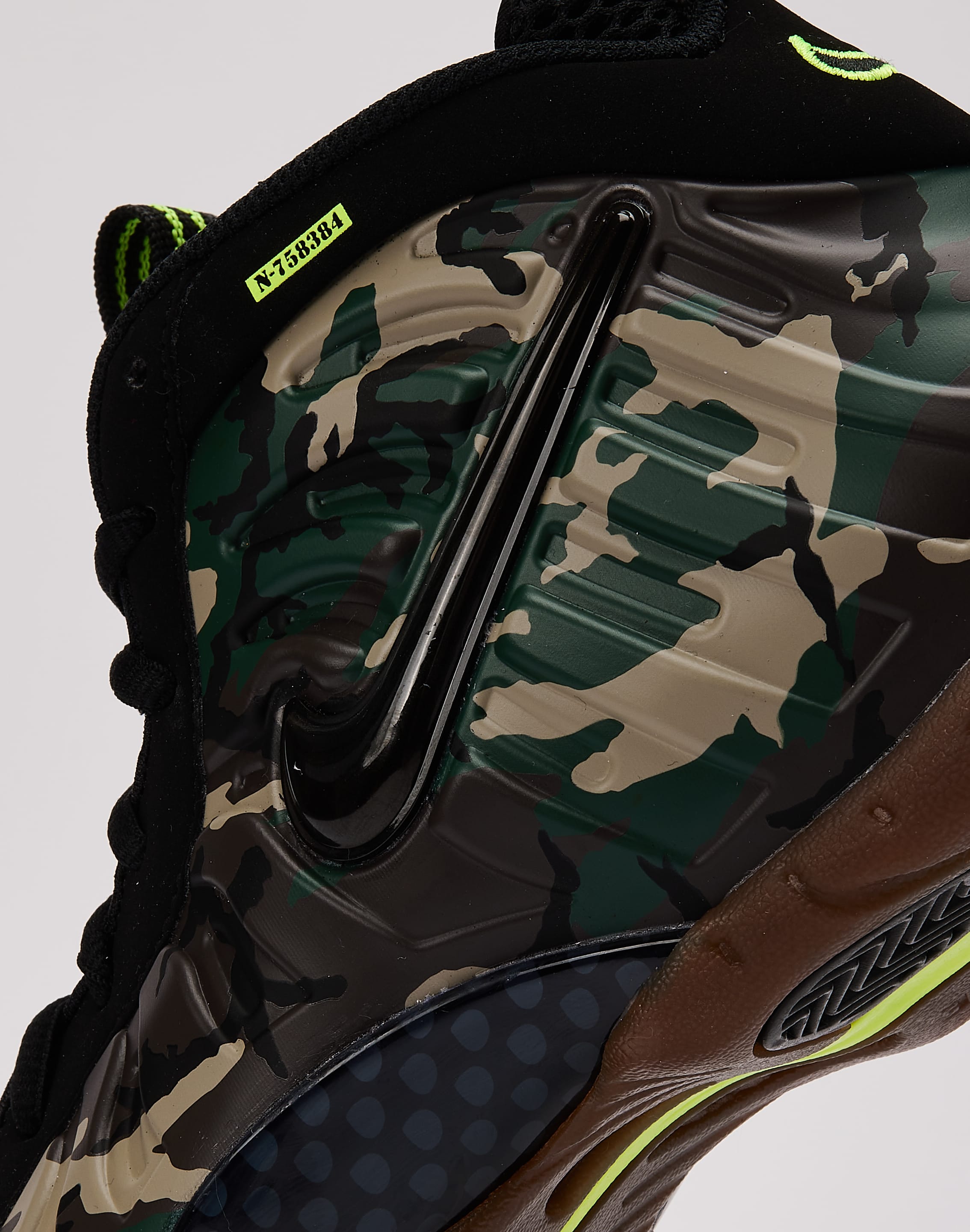 Photo of Nike Little Posite Pro PRM 'Green Camo' Grade-School
