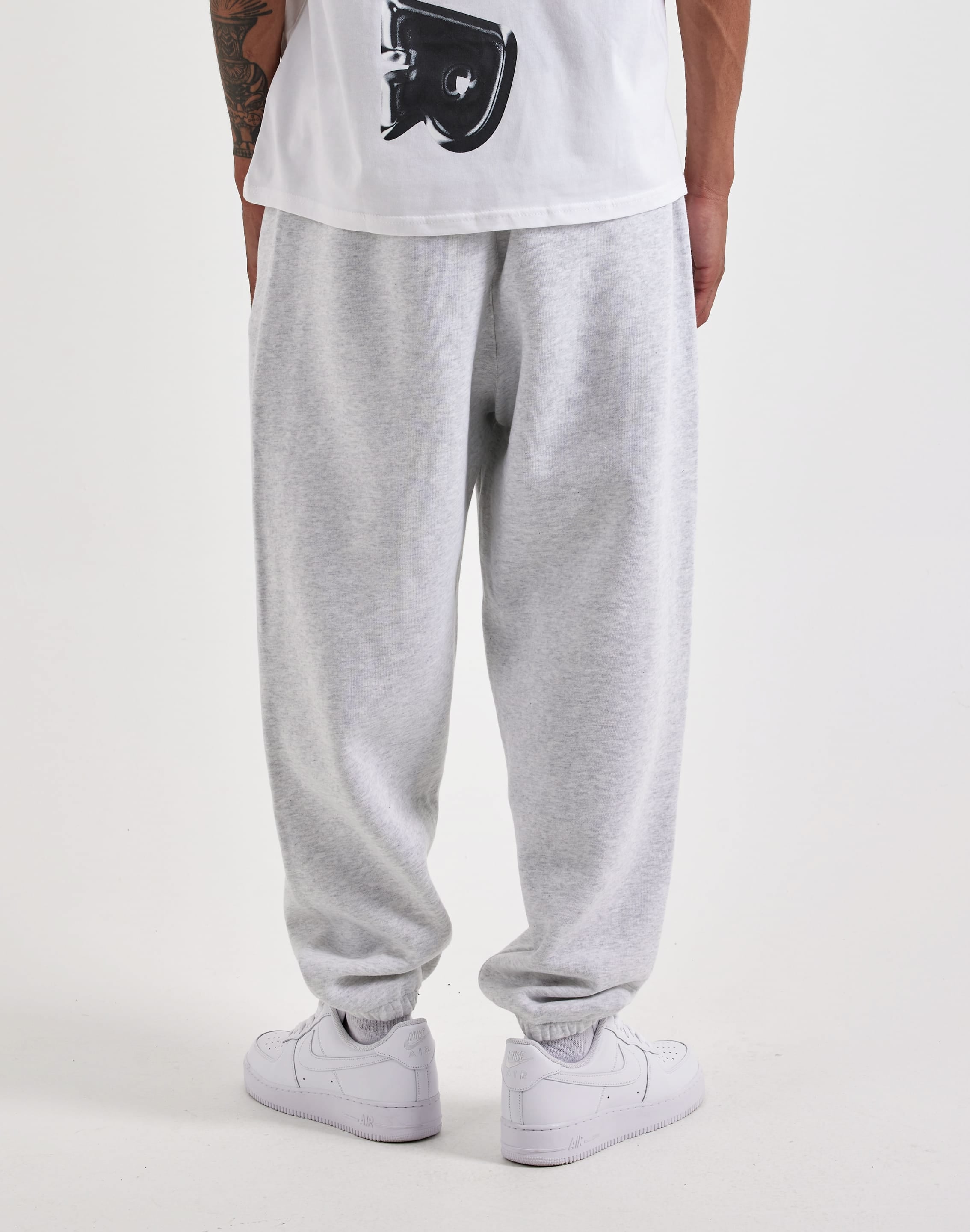 Photo of Nike Solo Fleece Cuffed Pants