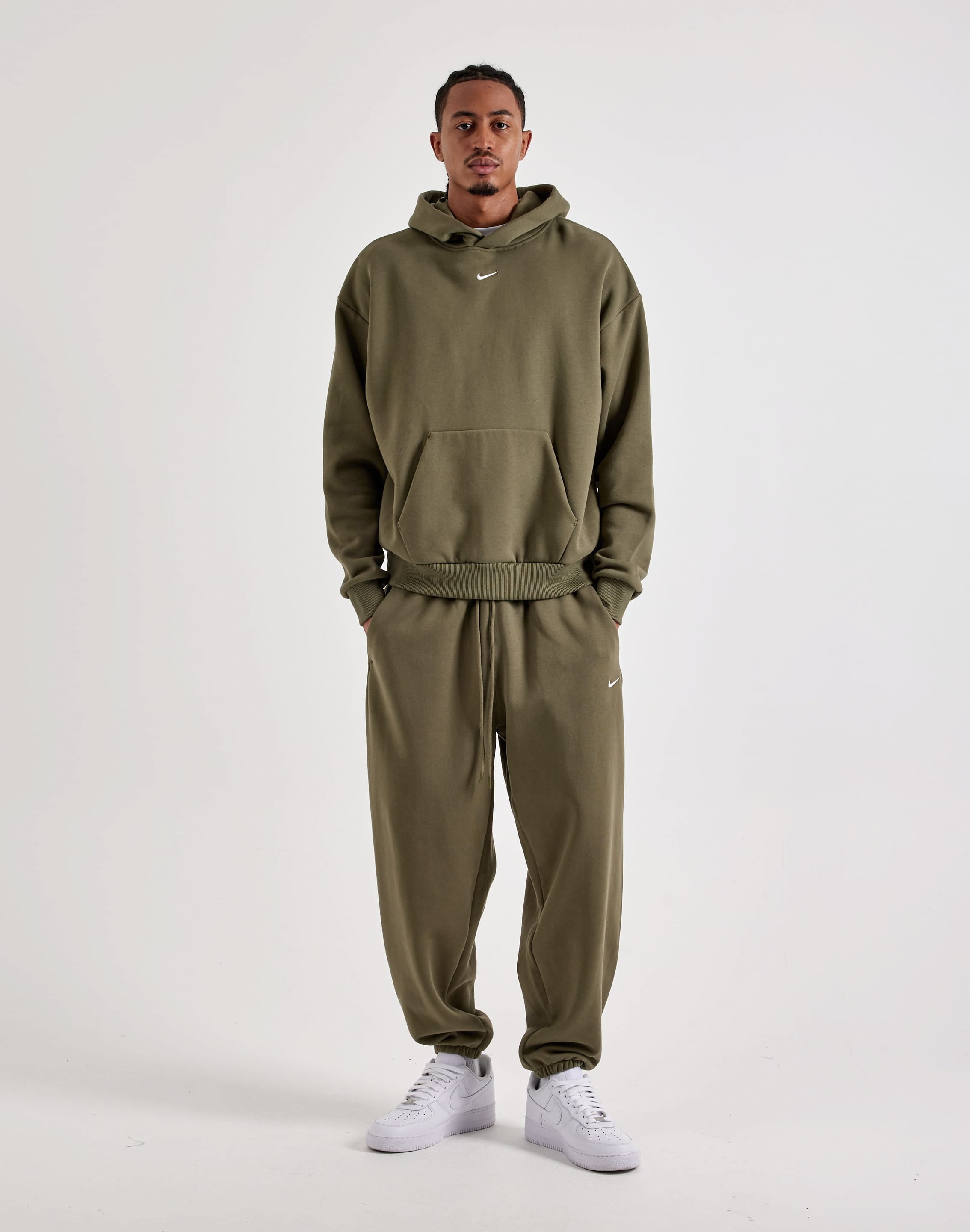 Photo of Nike Solo Fleece Cuffed Pants