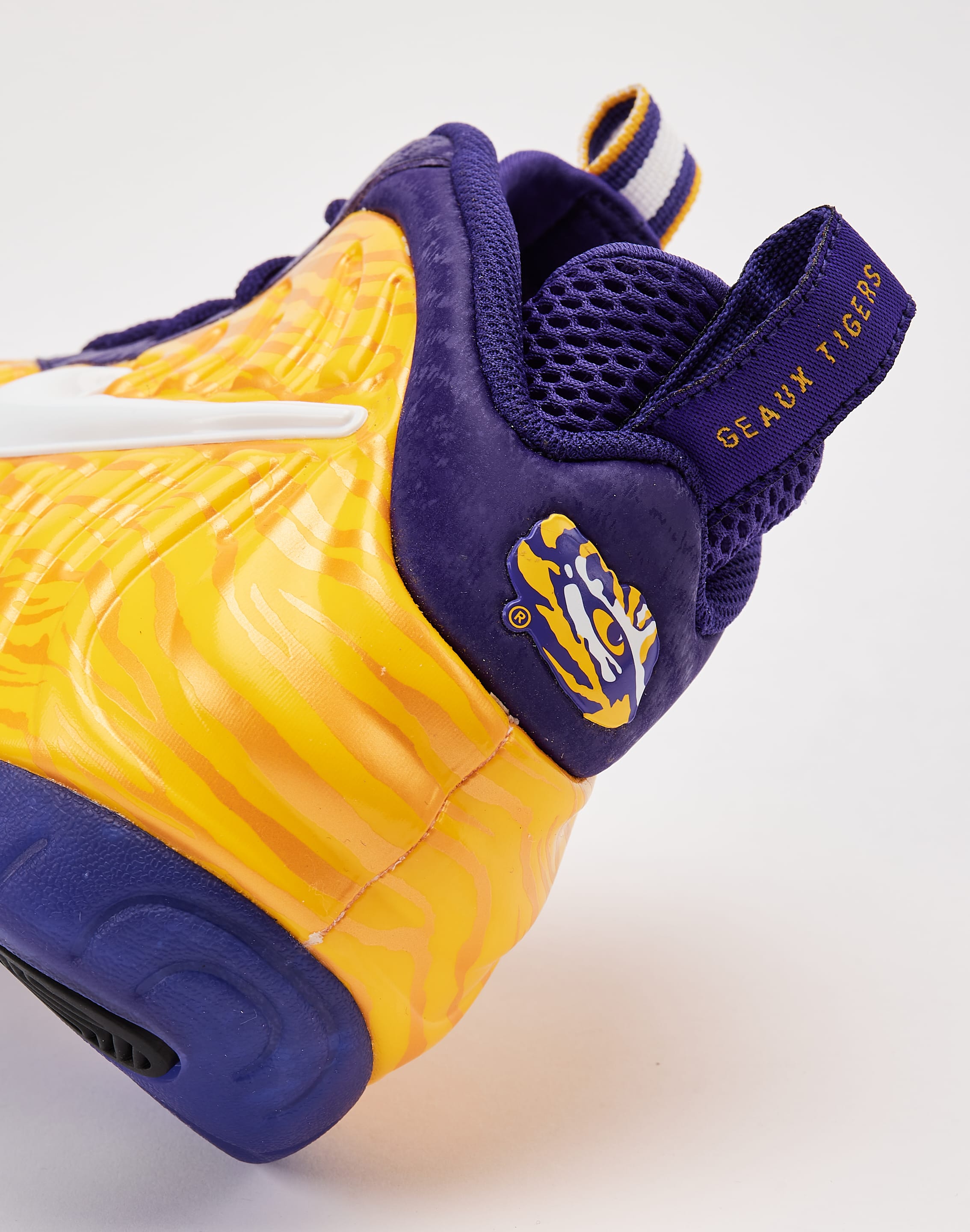Nike Air Foamposite Pro 'LSU', image 5 of 8
