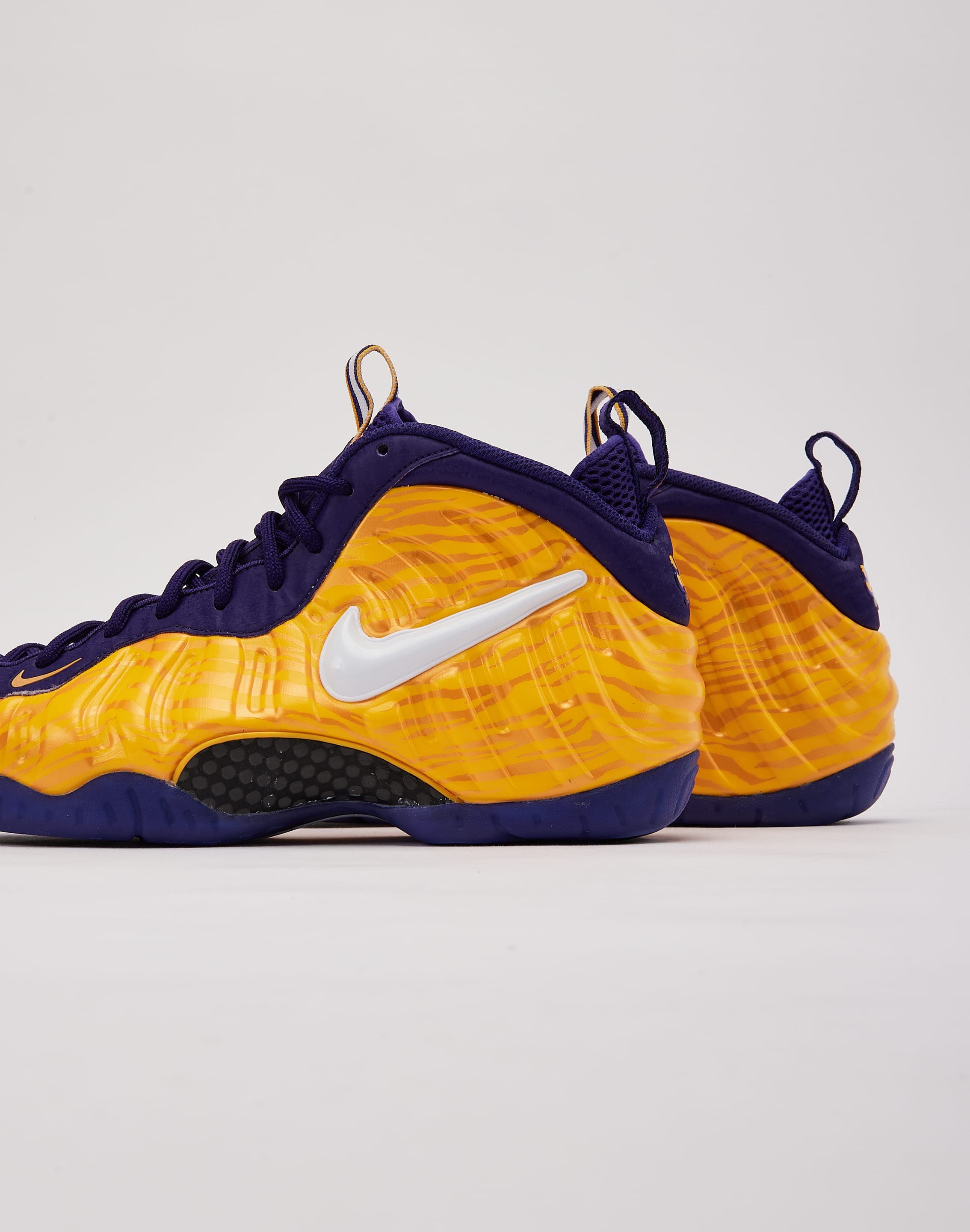 Nike Air Foamposite Pro 'LSU', image 8 of 8