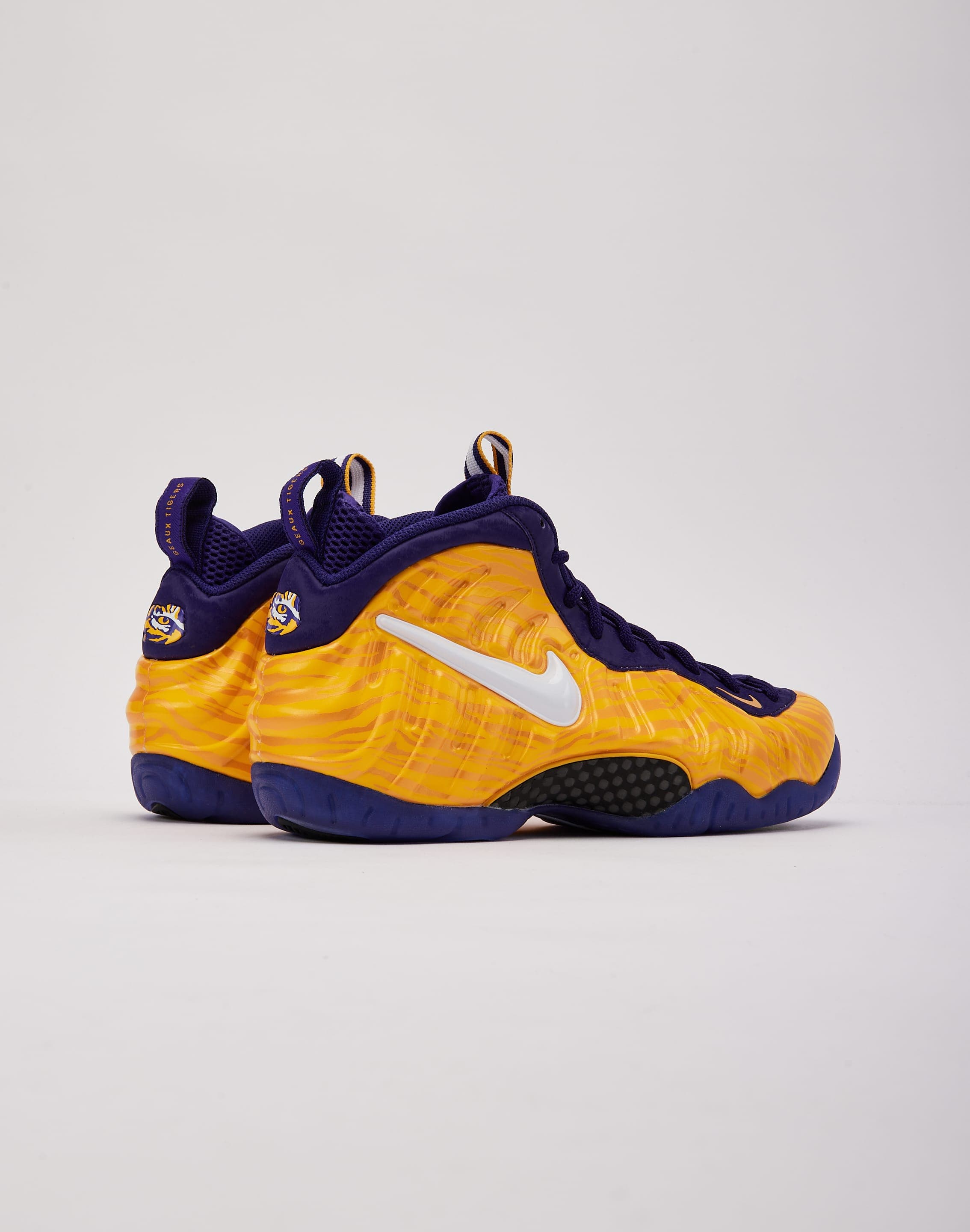Nike Air Foamposite Pro 'LSU', image 3 of 8