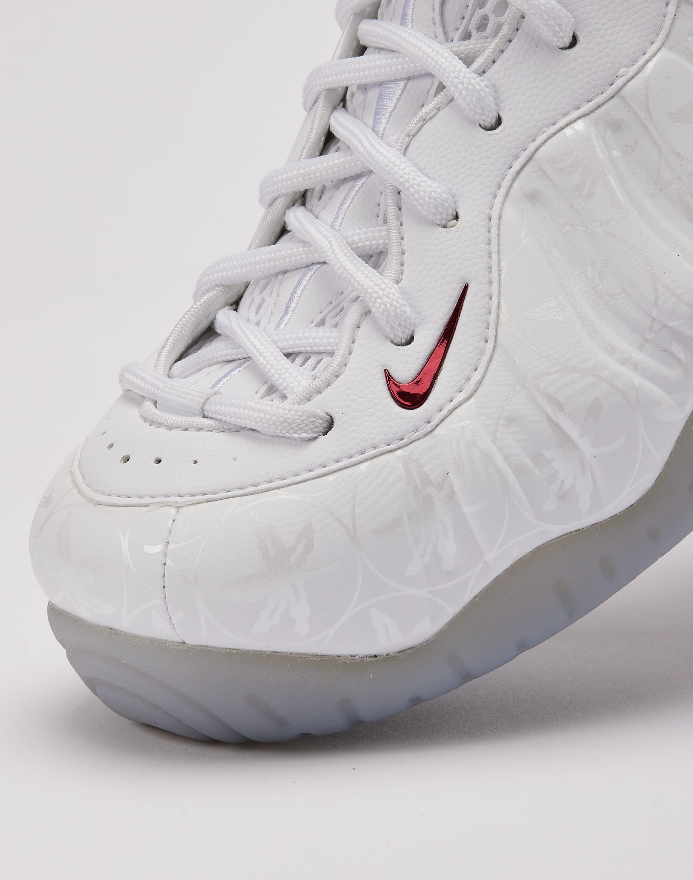 Nike Air Foamposite Pro 'Ohio State', image 7 of 8