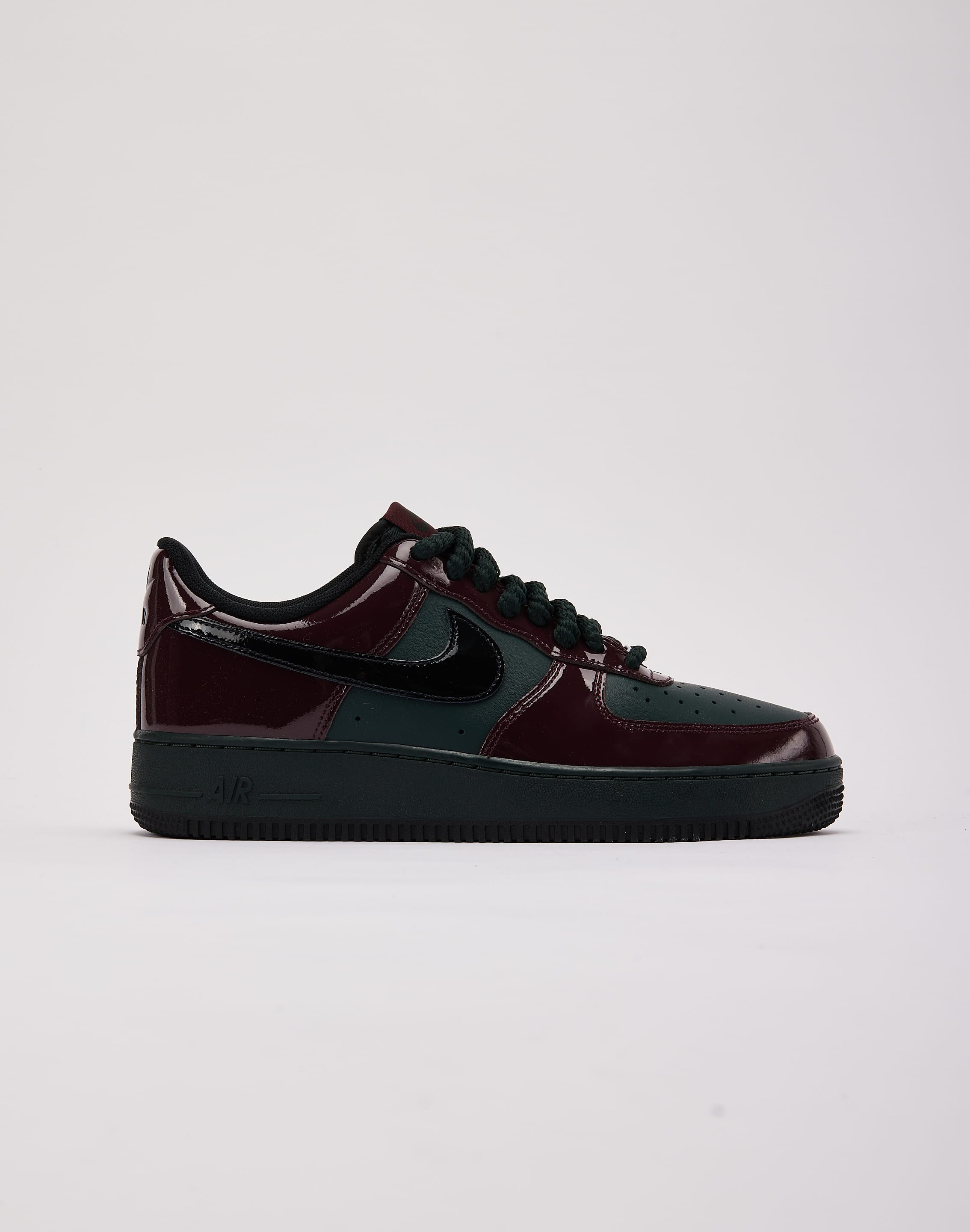 Photo of Nike Air Force 1 Low '07 LV8