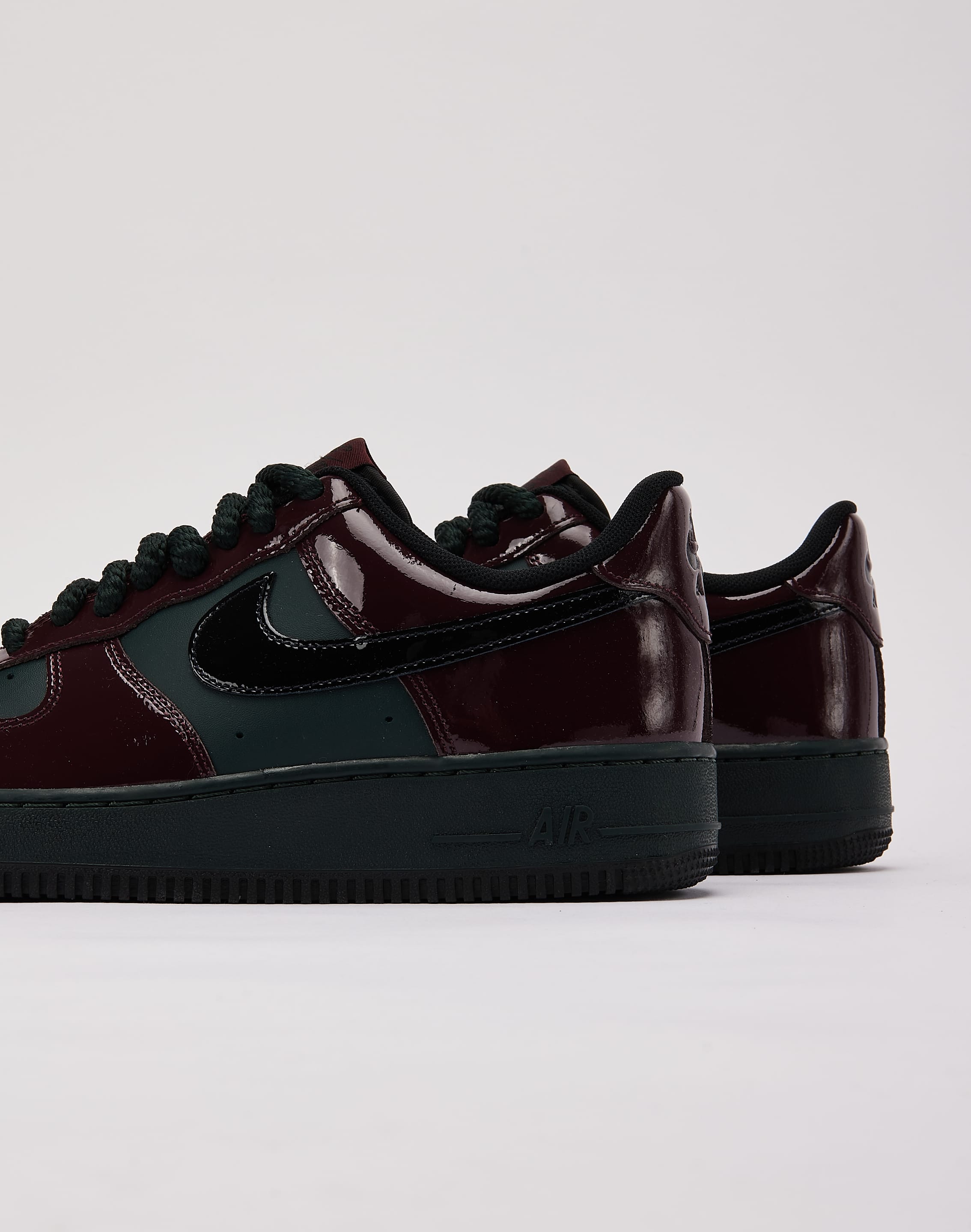Photo of Nike Air Force 1 Low '07 LV8