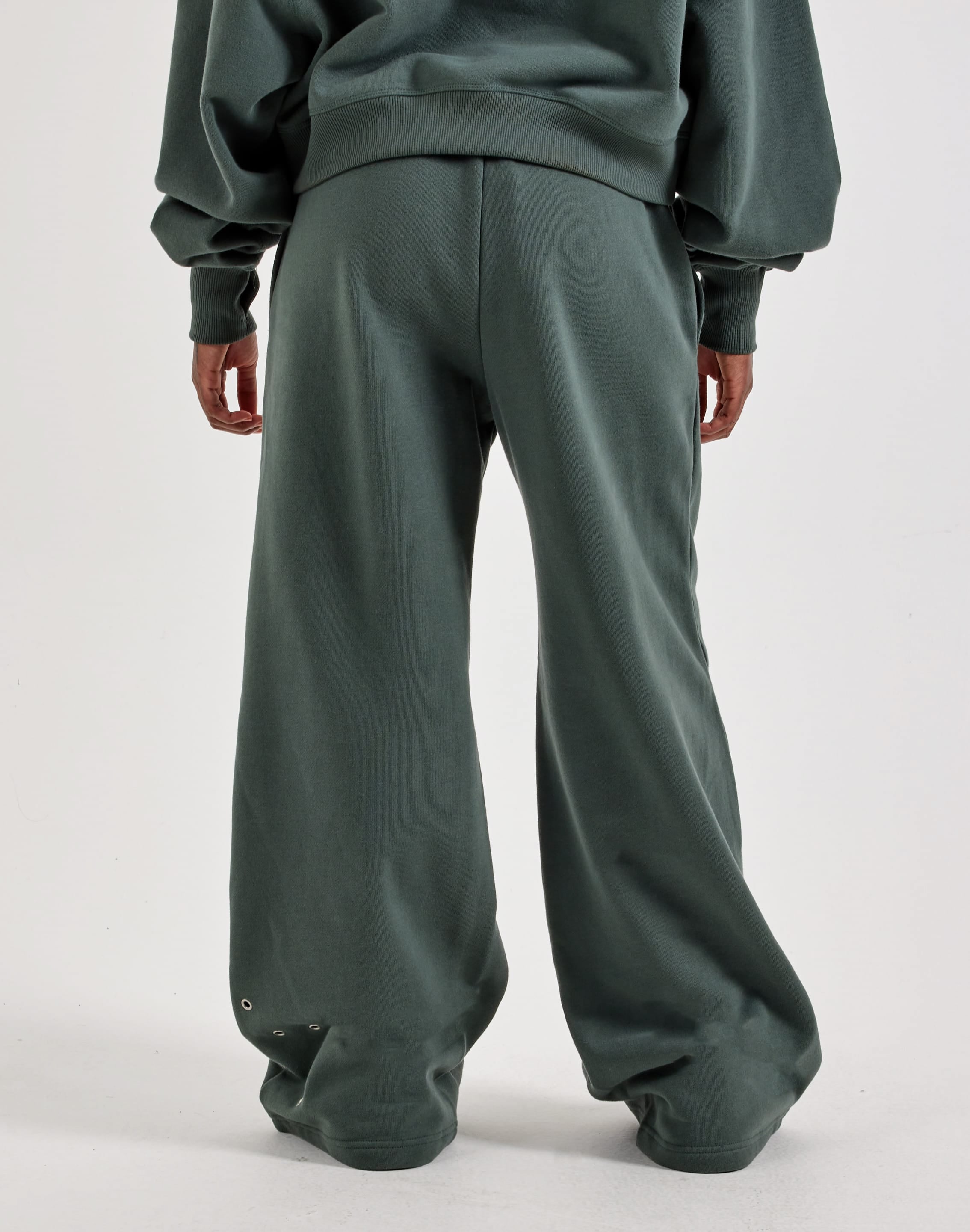 Photo of Nike Studio Fleece Medium-Weight Wide-Leg Pants