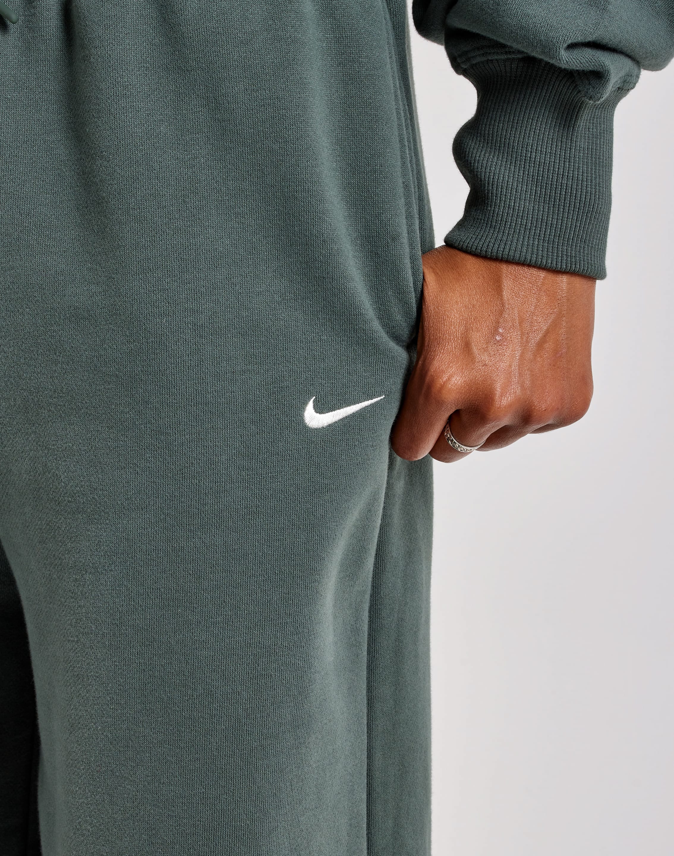 Nike Studio Fleece Medium-Weight Wide-Leg Pants, image 4 of 6