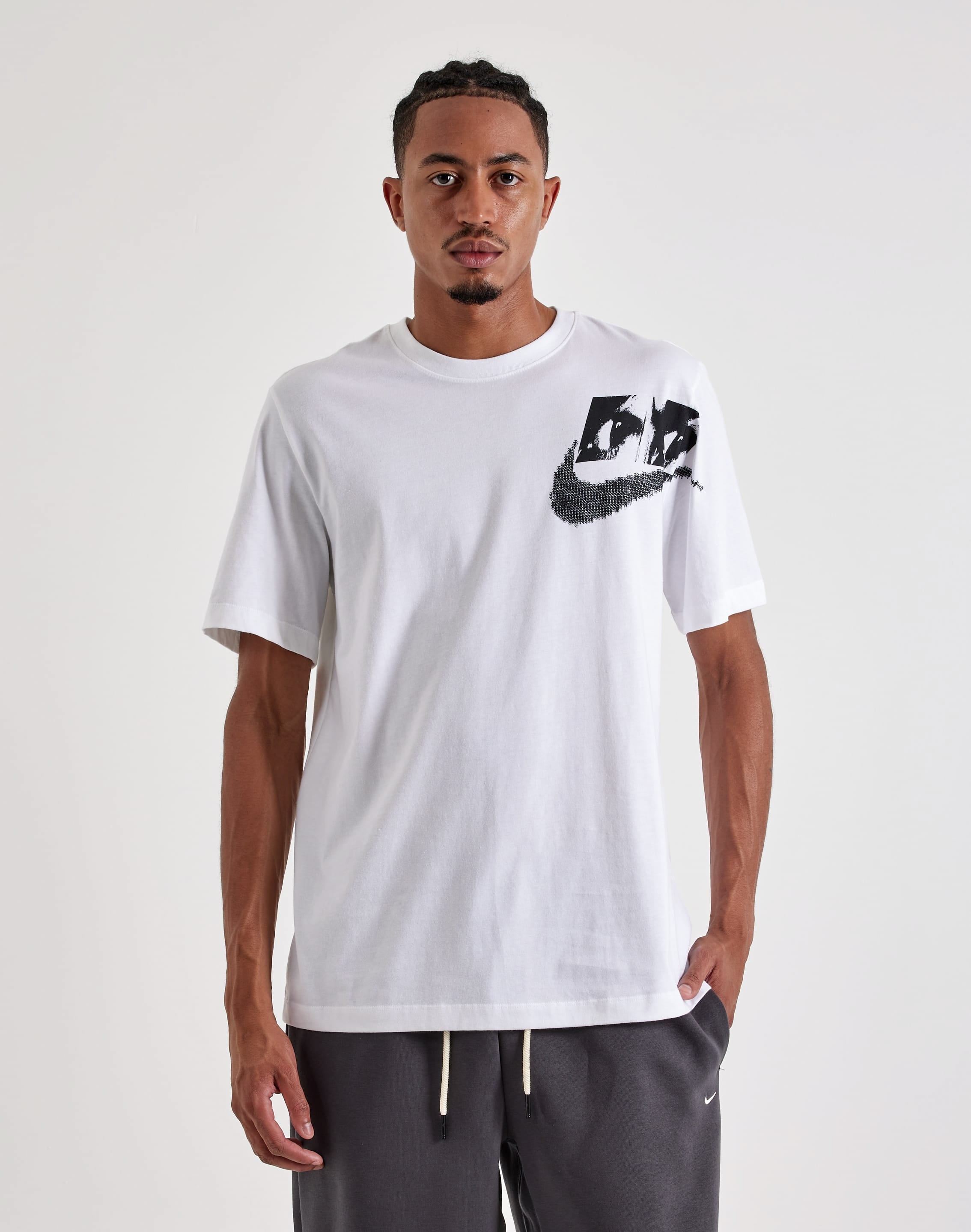 Photo of Nike Graphic Tee