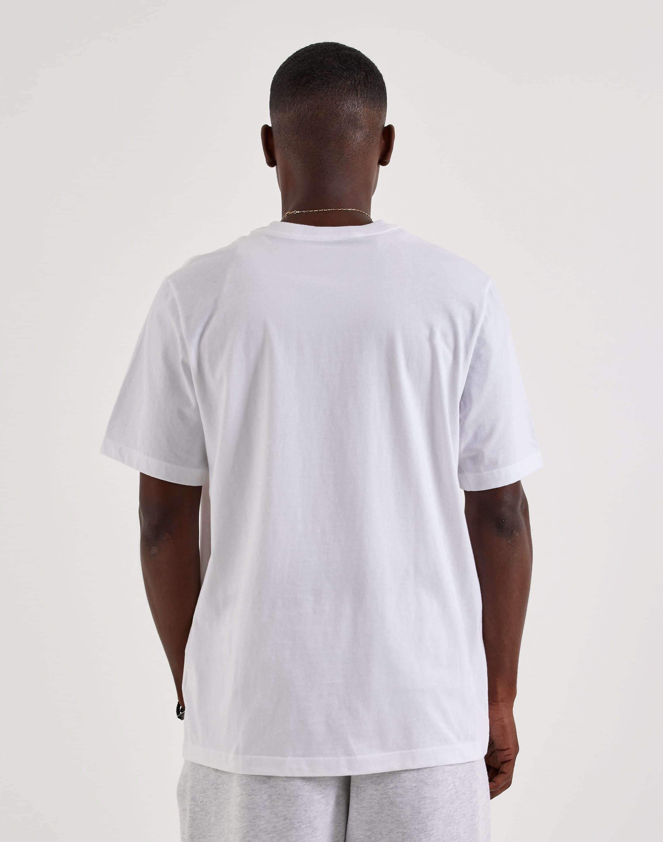 Photo of Nike Air Uptempo Pippen Tee