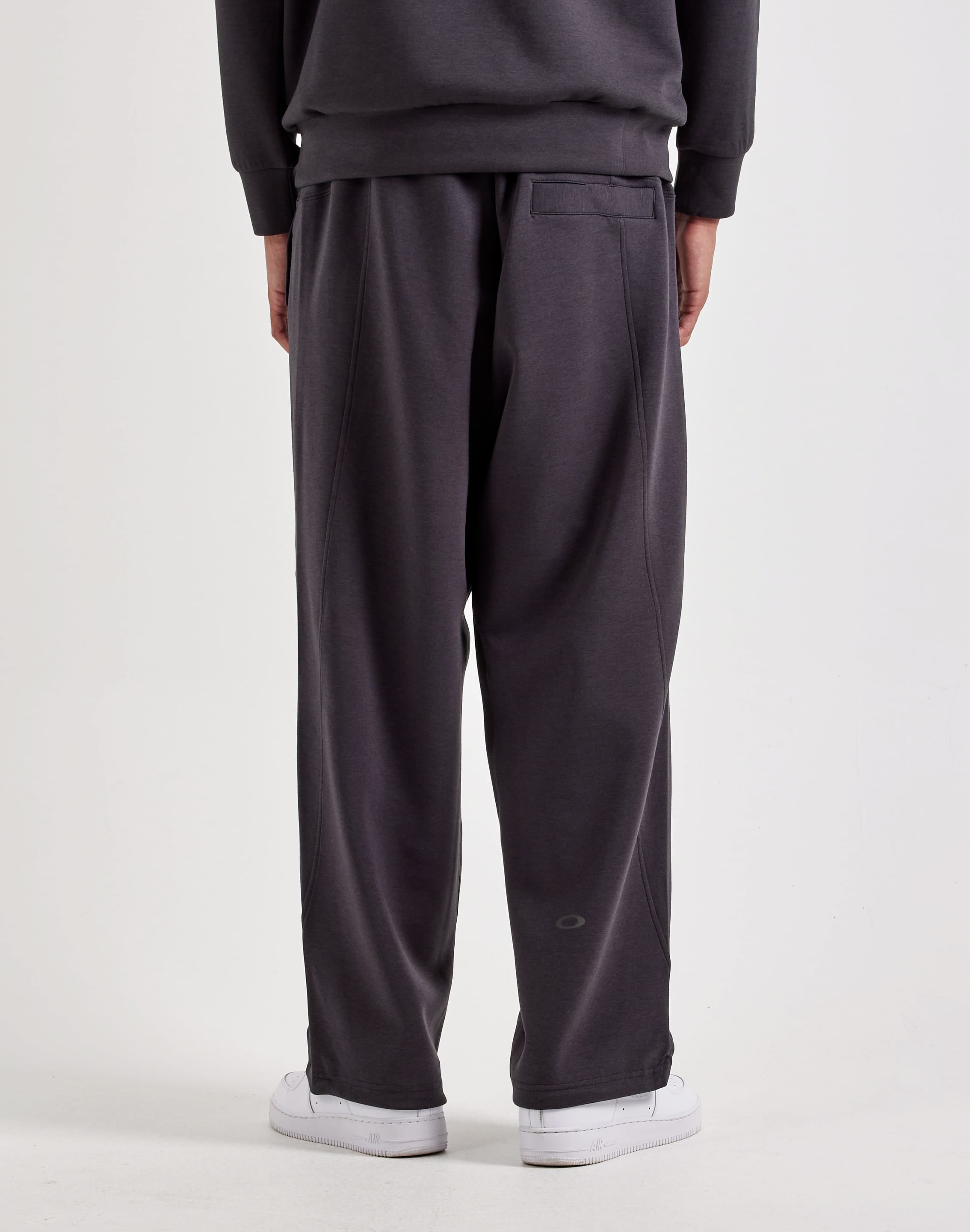 Photo of Oakley New Retro Fleece Pants 2.7