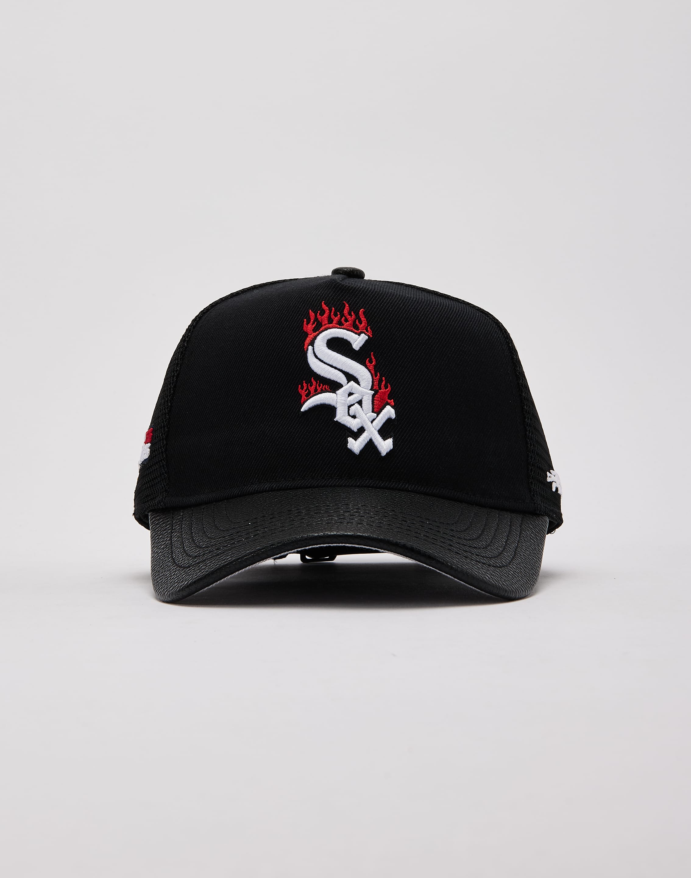 Pro Standard MLB Chicago White Sox Trucker Hat – DTLR