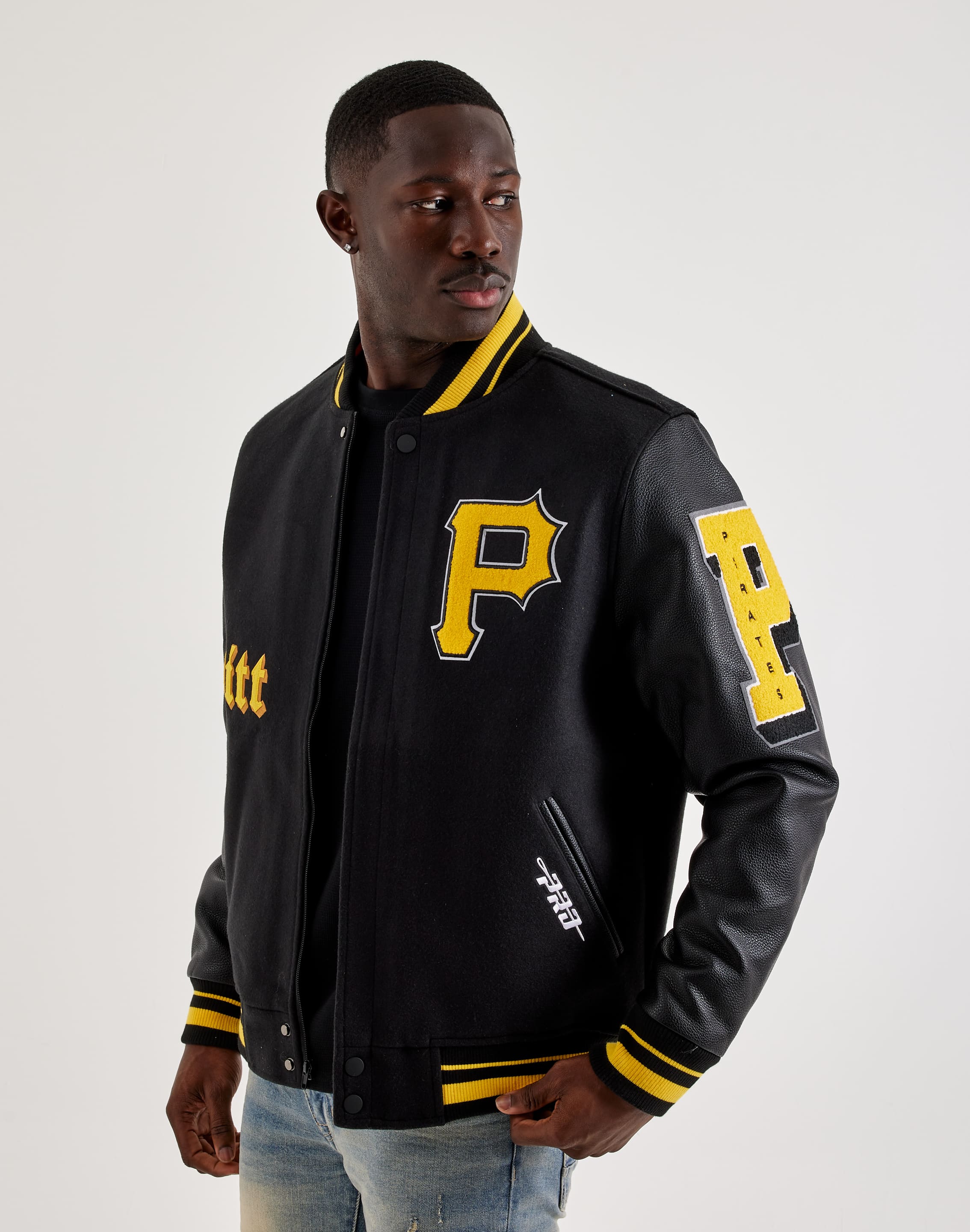 Pro Standard MLB Pittsburgh Pirates Old English Varsity Jacket