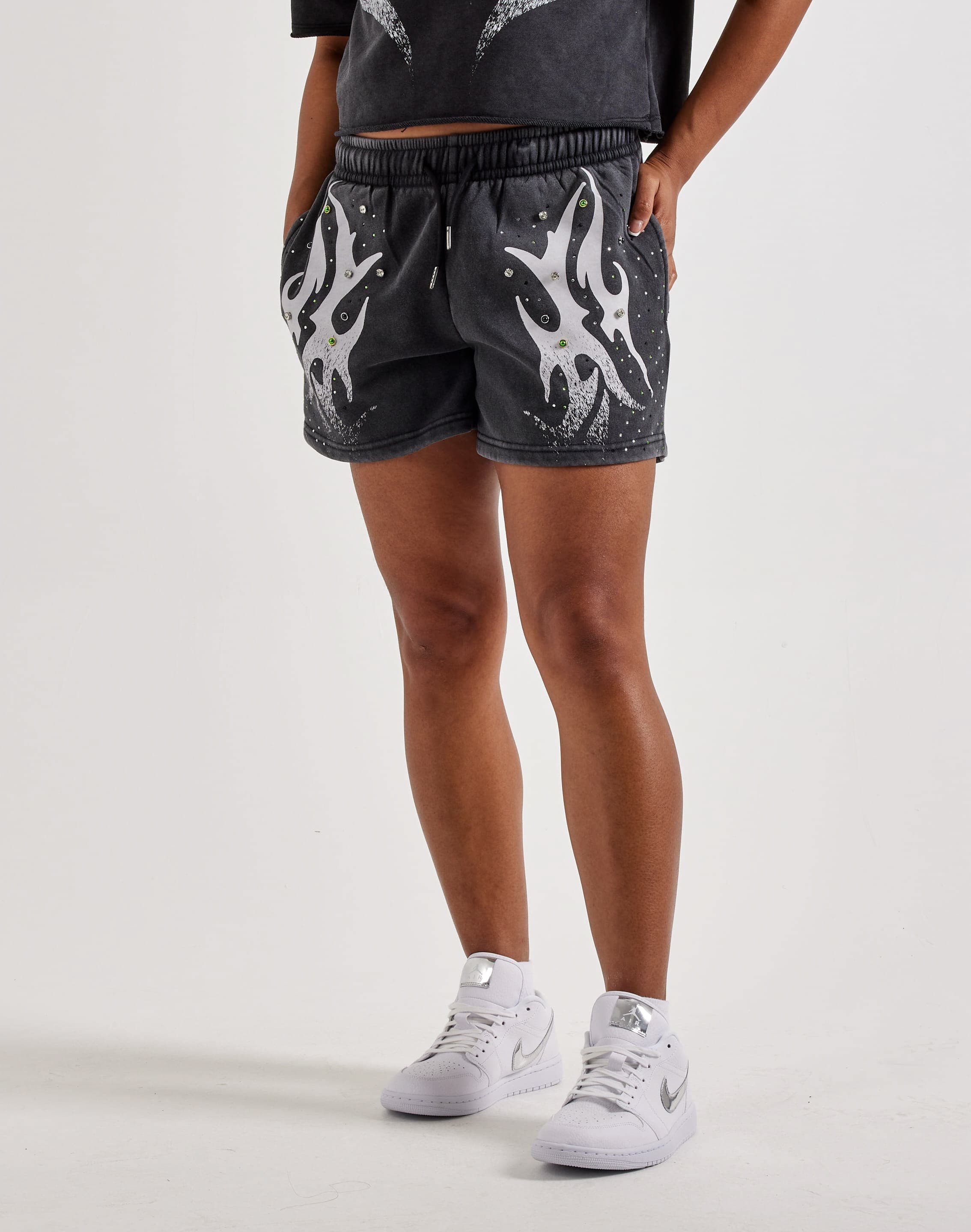 【ワイン（66）】Austin Pigment Dye Sweat Shorts Saturdays NYC｜Austin Pigment Dye Sweat Shorts | Rakuten Fashion