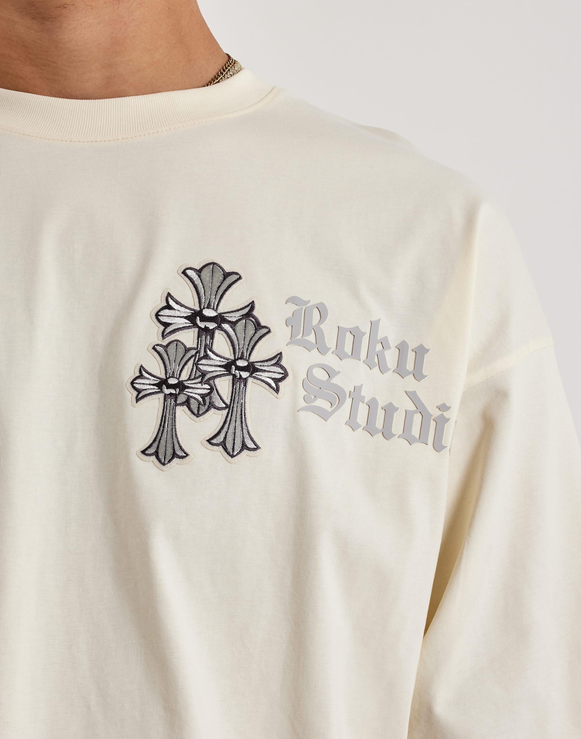 Roku Studio Saint Tee – DTLR