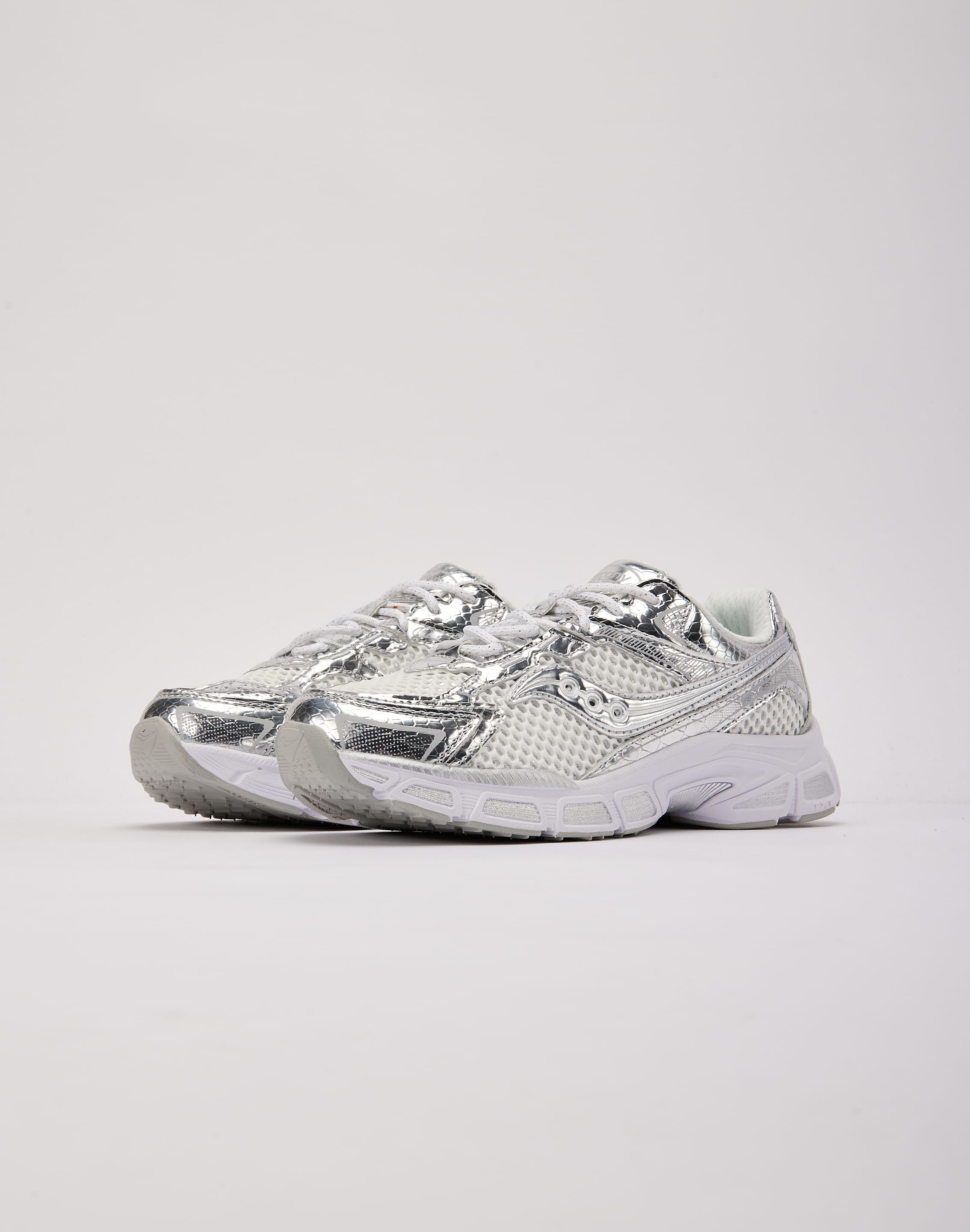 Saucony Ultra RT 'Silver Slither' Grade-School, image 2 of 6