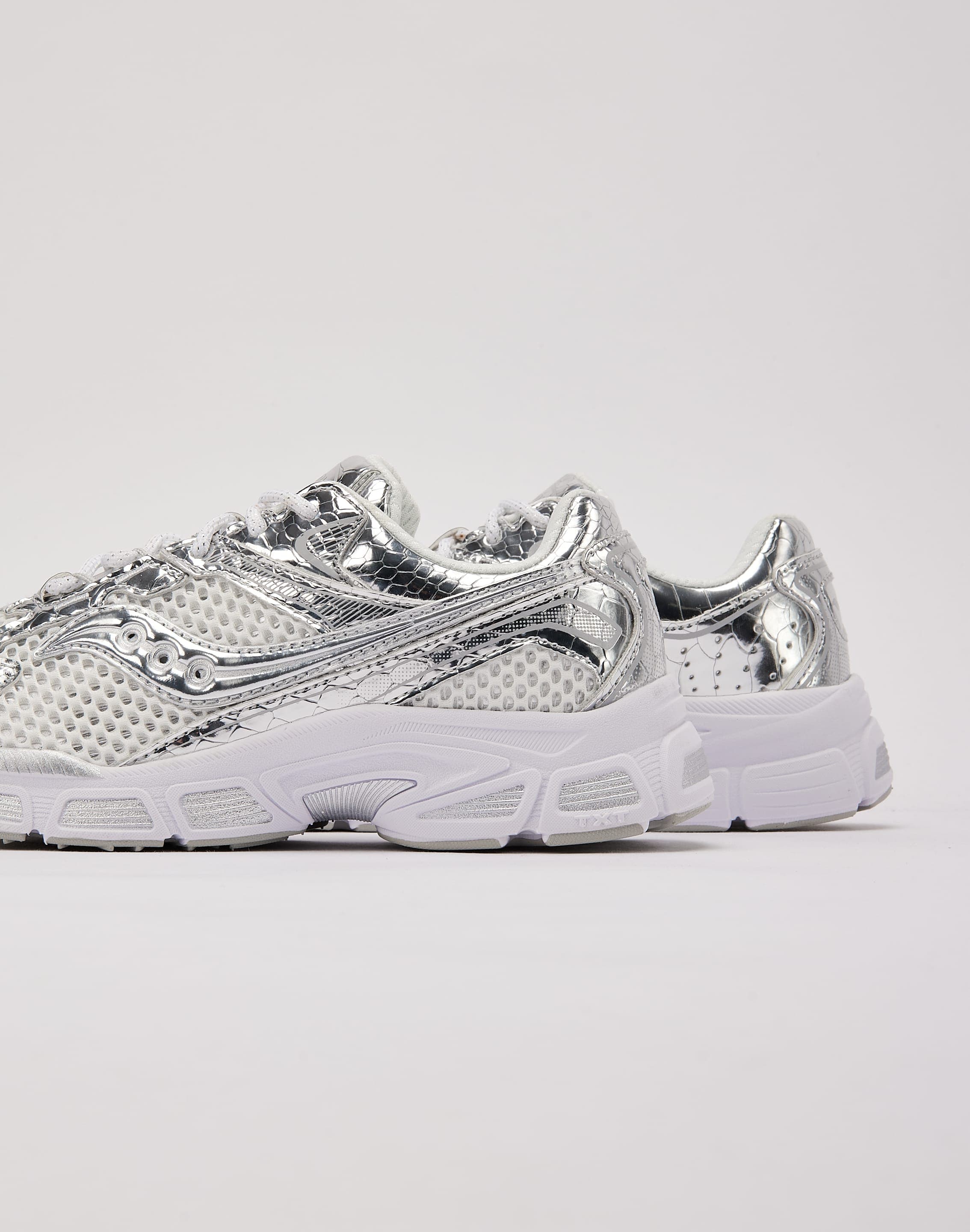 Saucony Ultra RT 'Silver Slither' Grade-School, image 6 of 6
