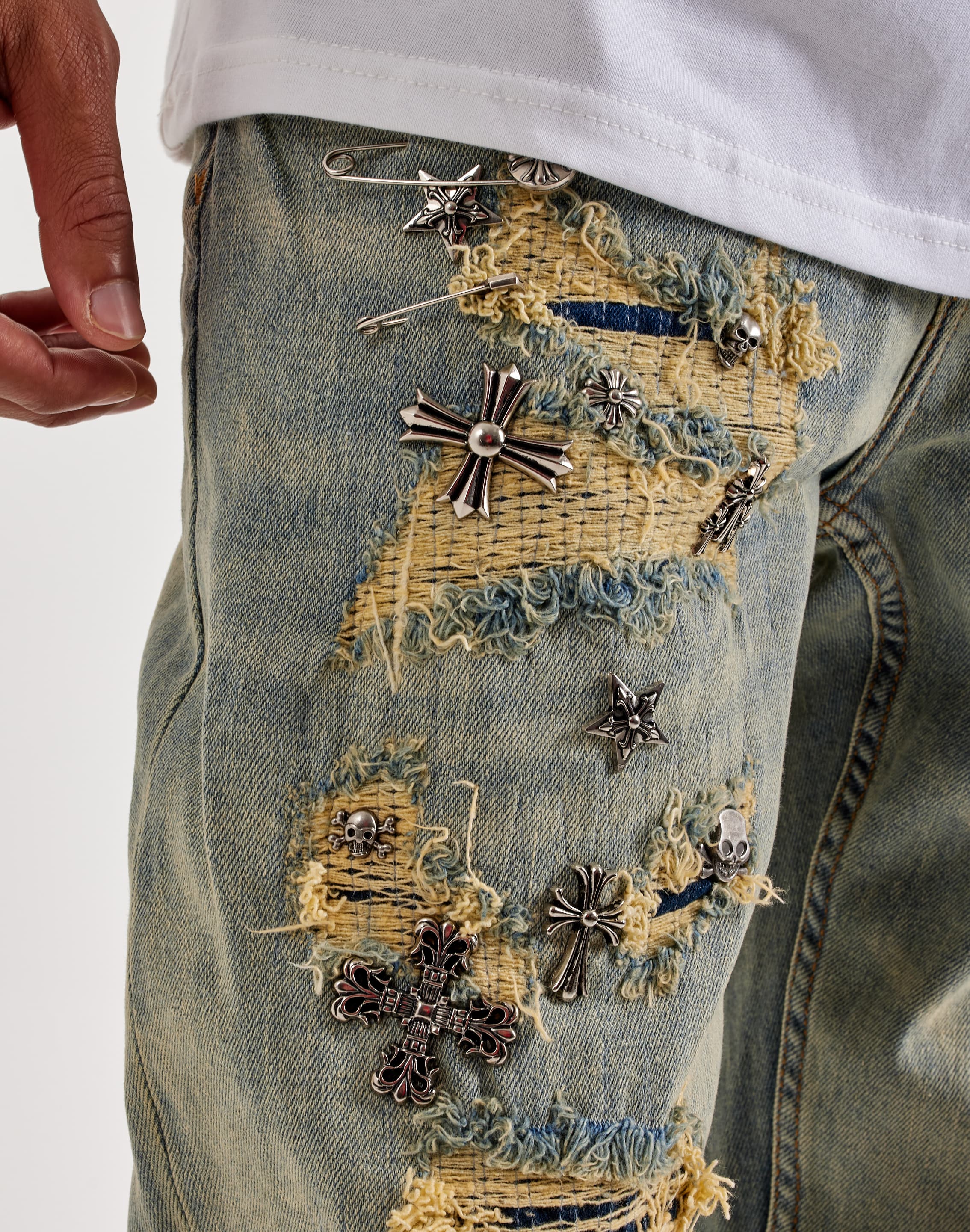 Photo of UNITED COTES  Smugglers Moon Slim Distressed Denim