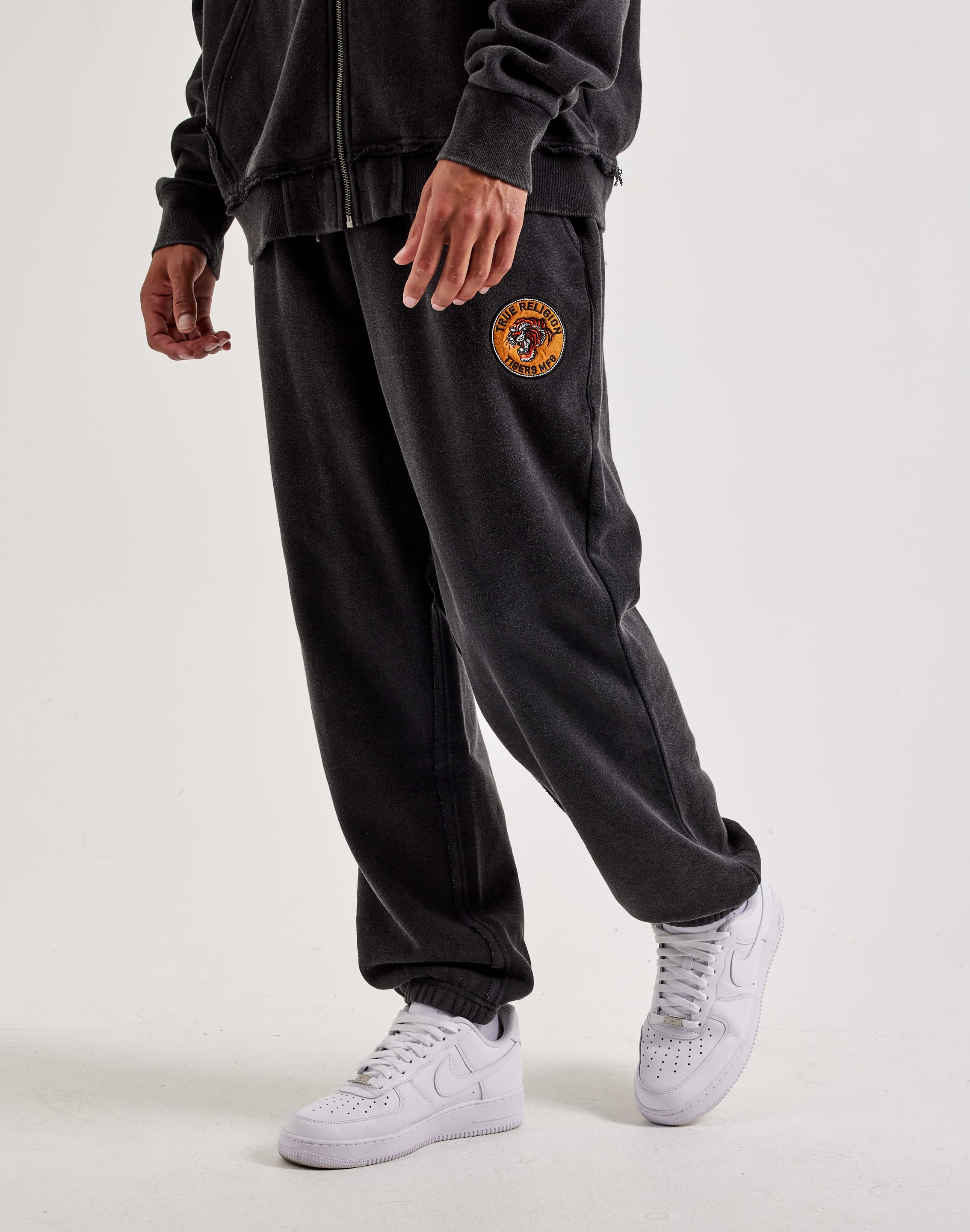 dtlr.com is where to buy