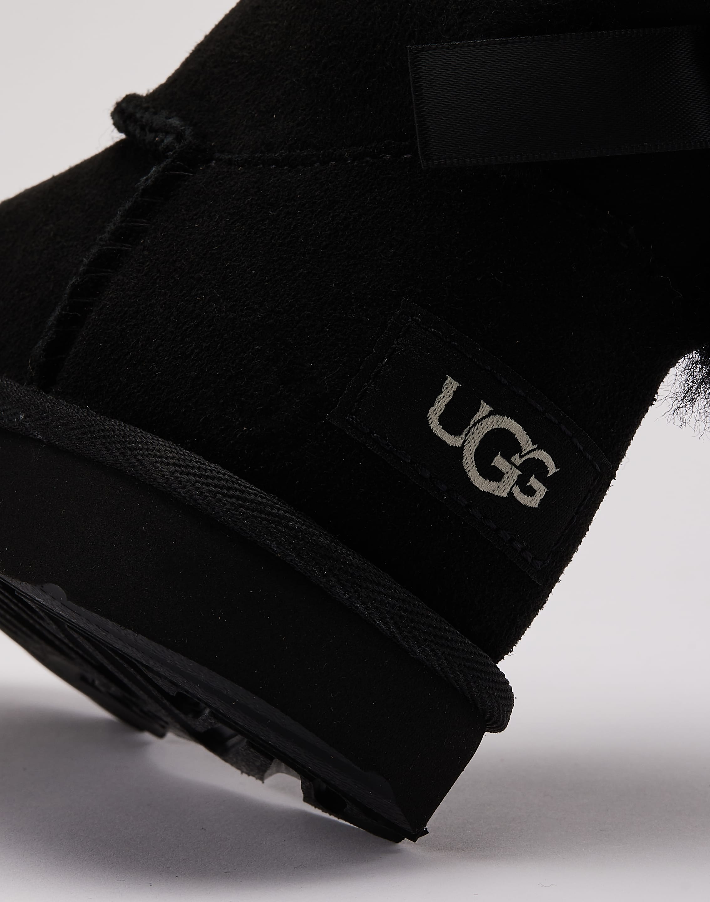 Photo of UGG Mini Bailey Bow II Boots Pre-School