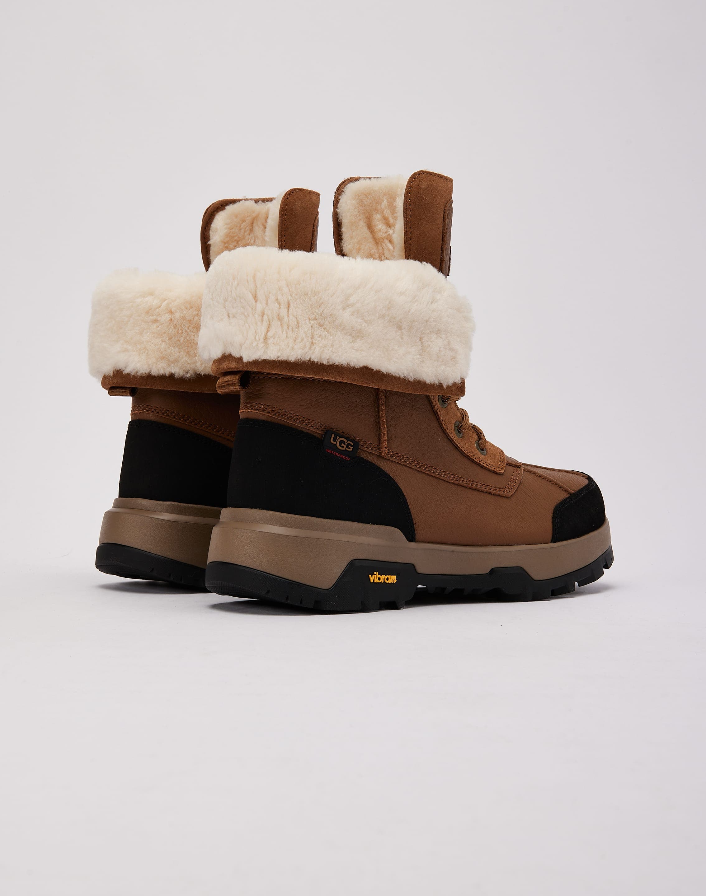 UGG Men's Adirondack Boot XXV Leather Boots in Chestnut, Size 9