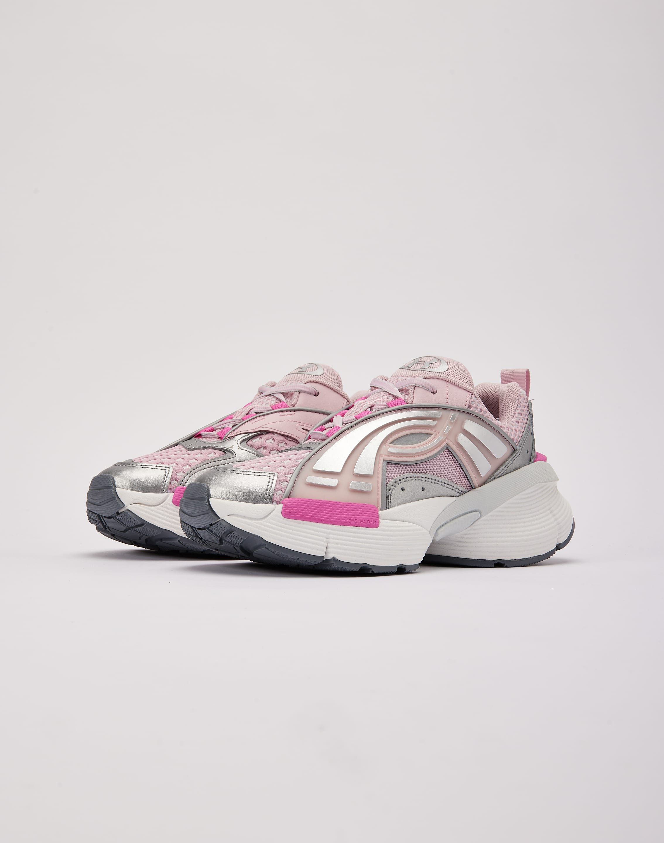 Photo of Under Armour Arc 96 Grade-School
