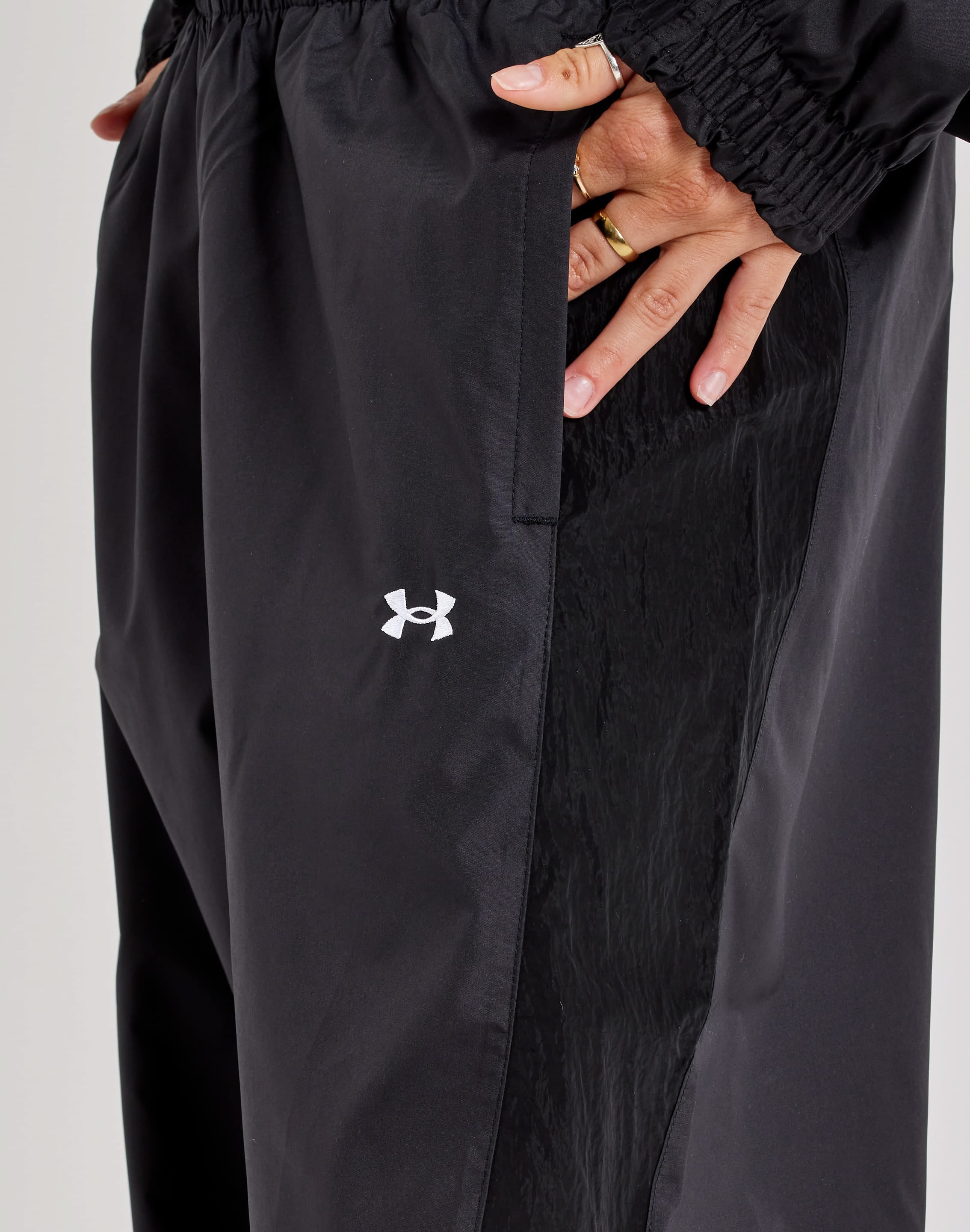 Photo of Under Armour Icon Woven Pants