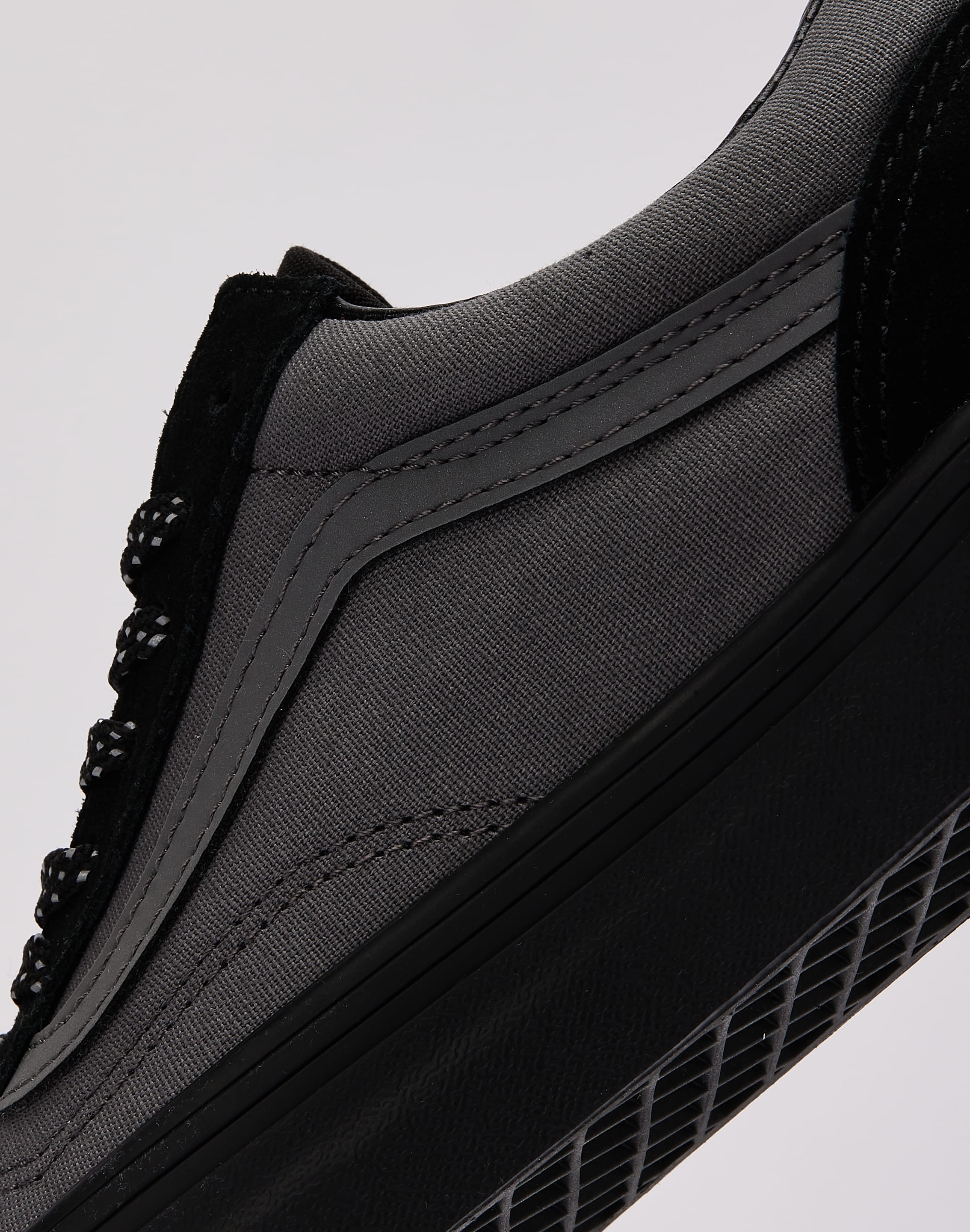 Photo of Vans Old Skool Grade-School