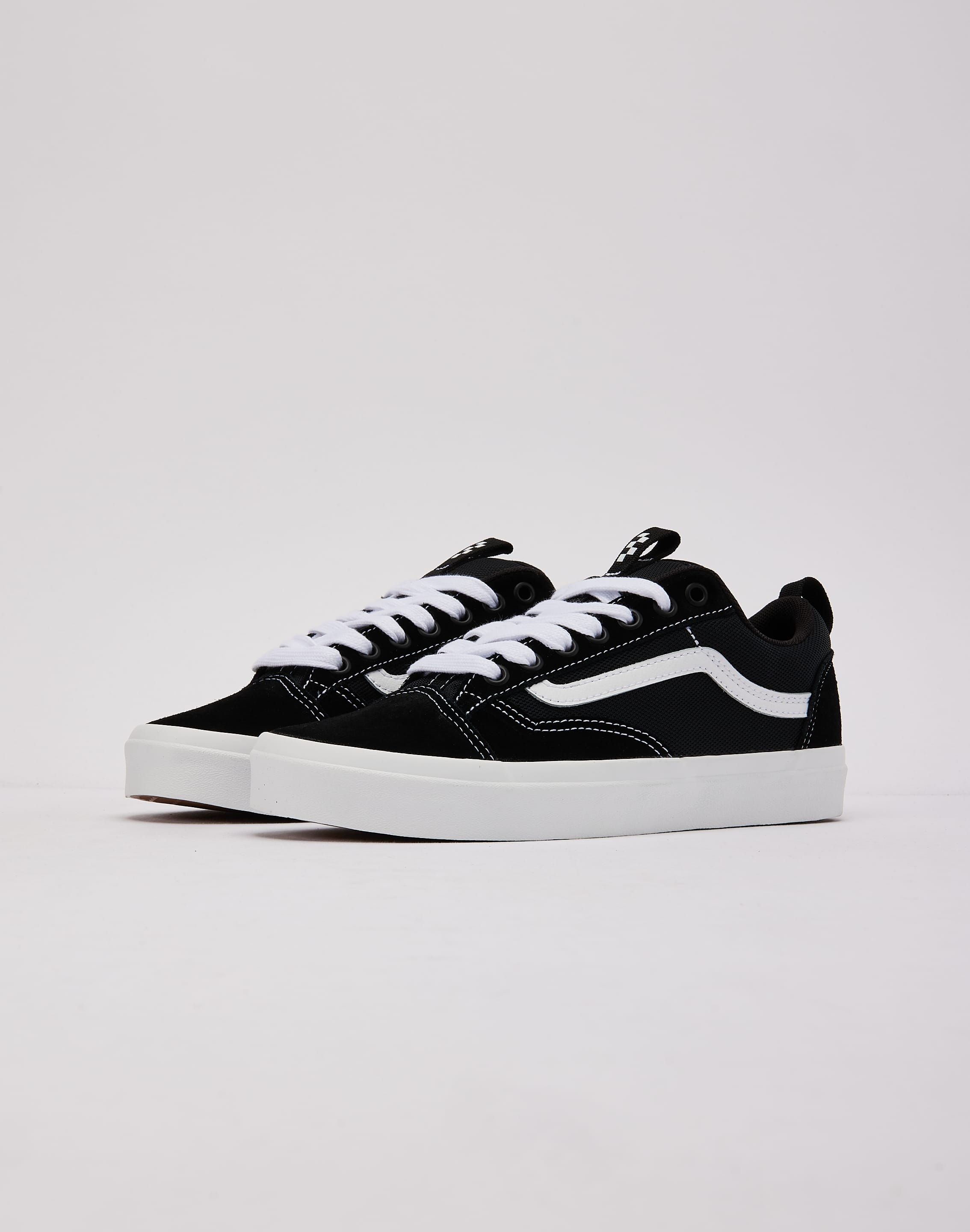 Photo of Vans Old Skool 36+ Grade-School