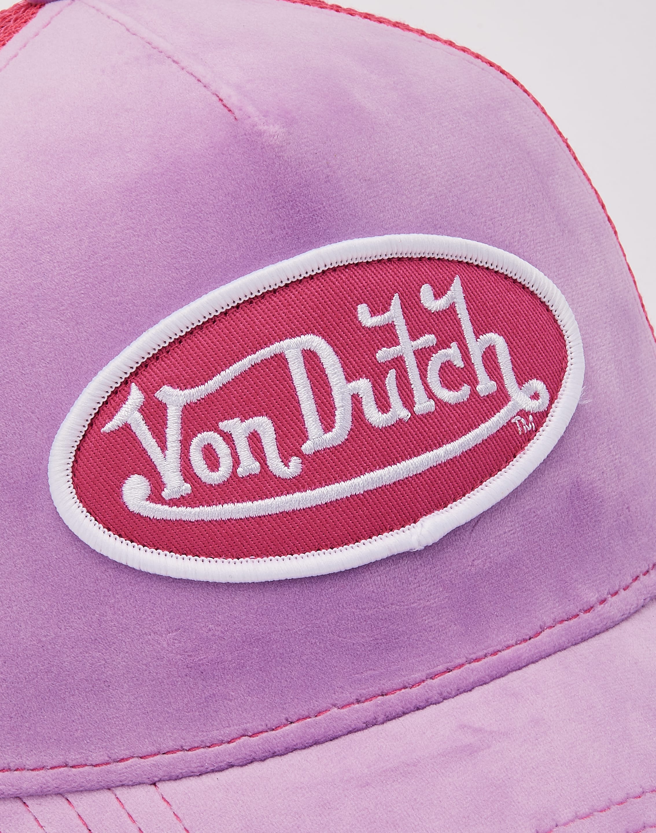 Von Dutch Velvet Trucker Hat – DTLR