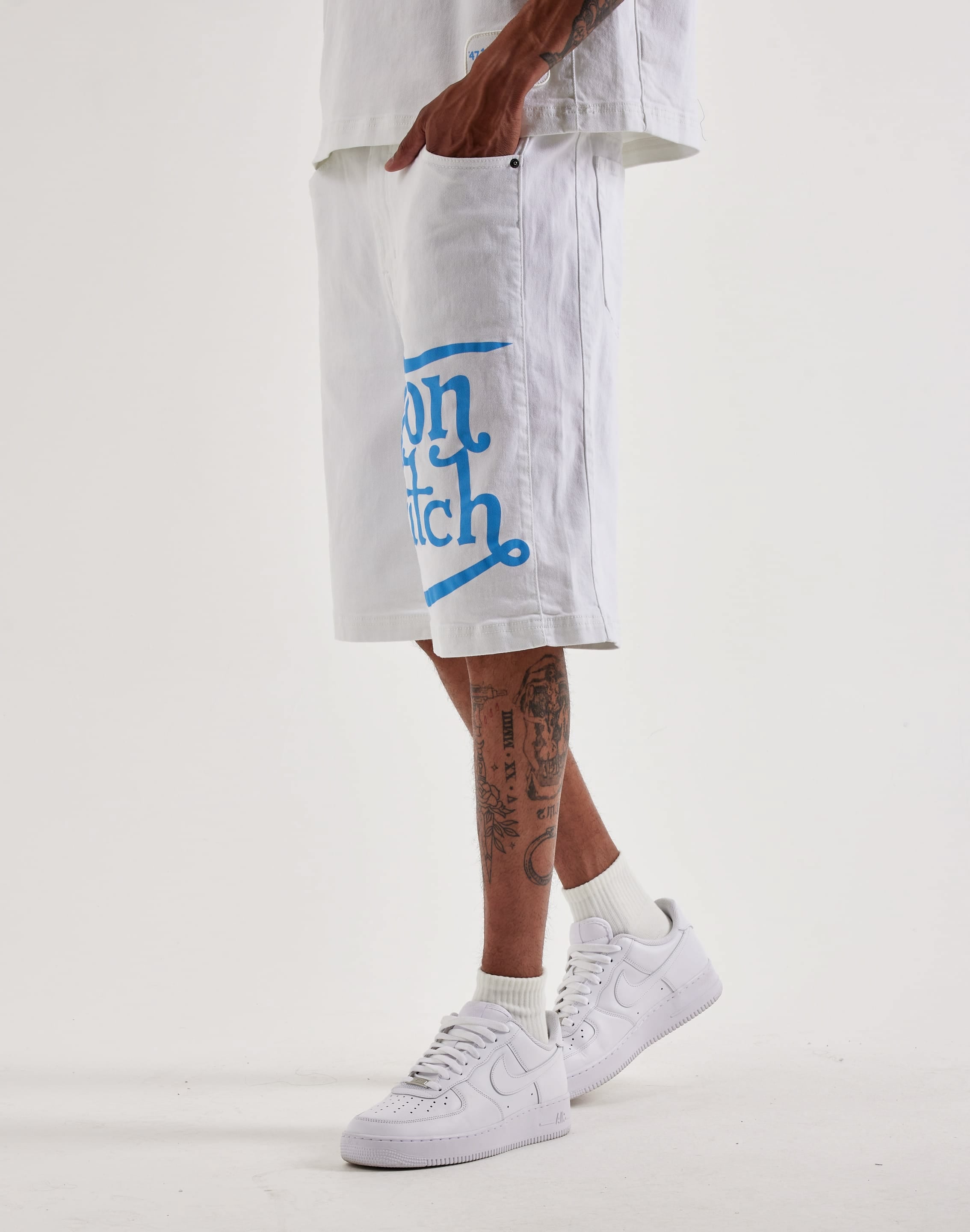 Von Dutch The Loud Woven Shorts – DTLR