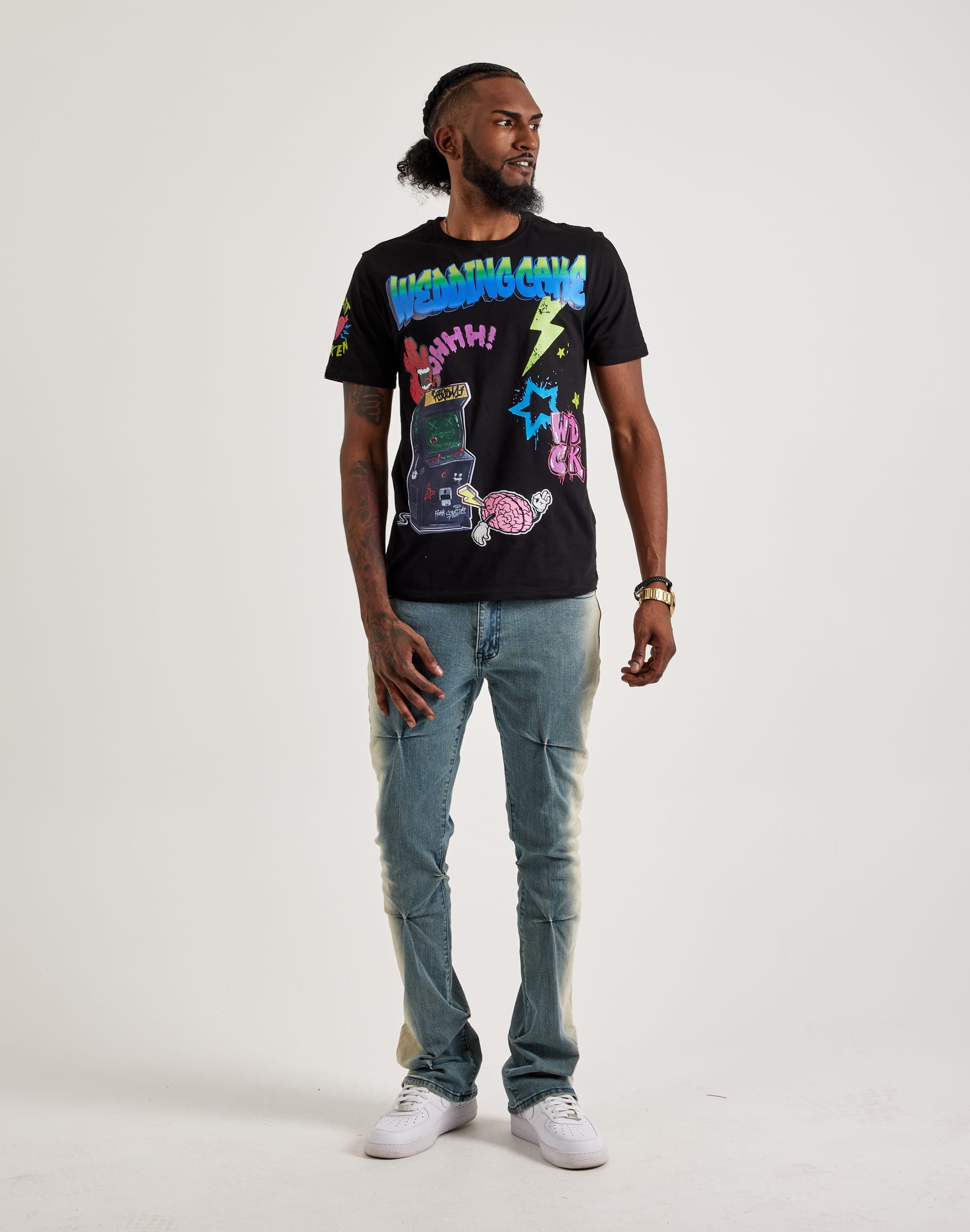 Photo of Central Mills Wedding Cake Game On Tee