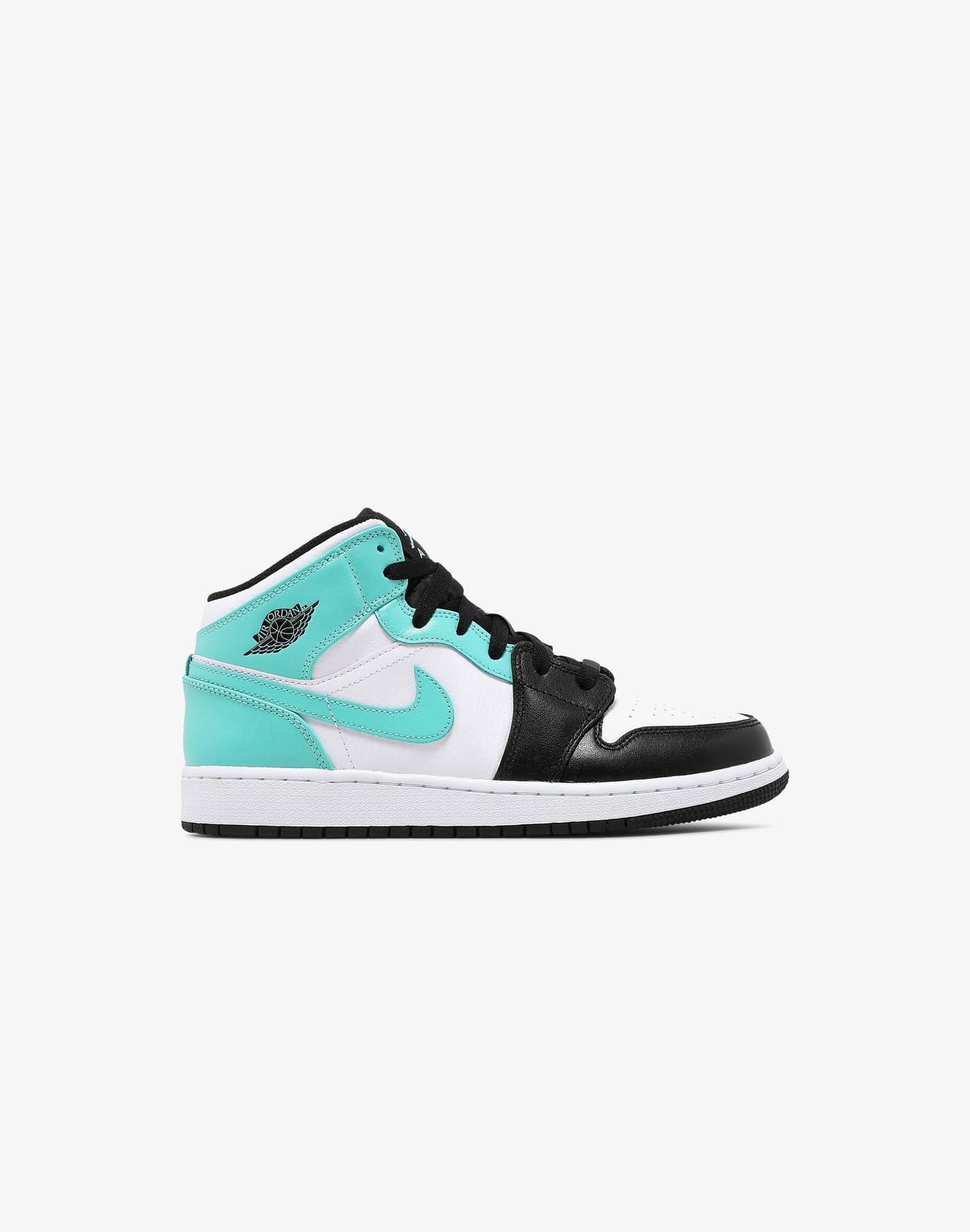 Photo of Jordan Air Jordan 1 Mid Grade-School
