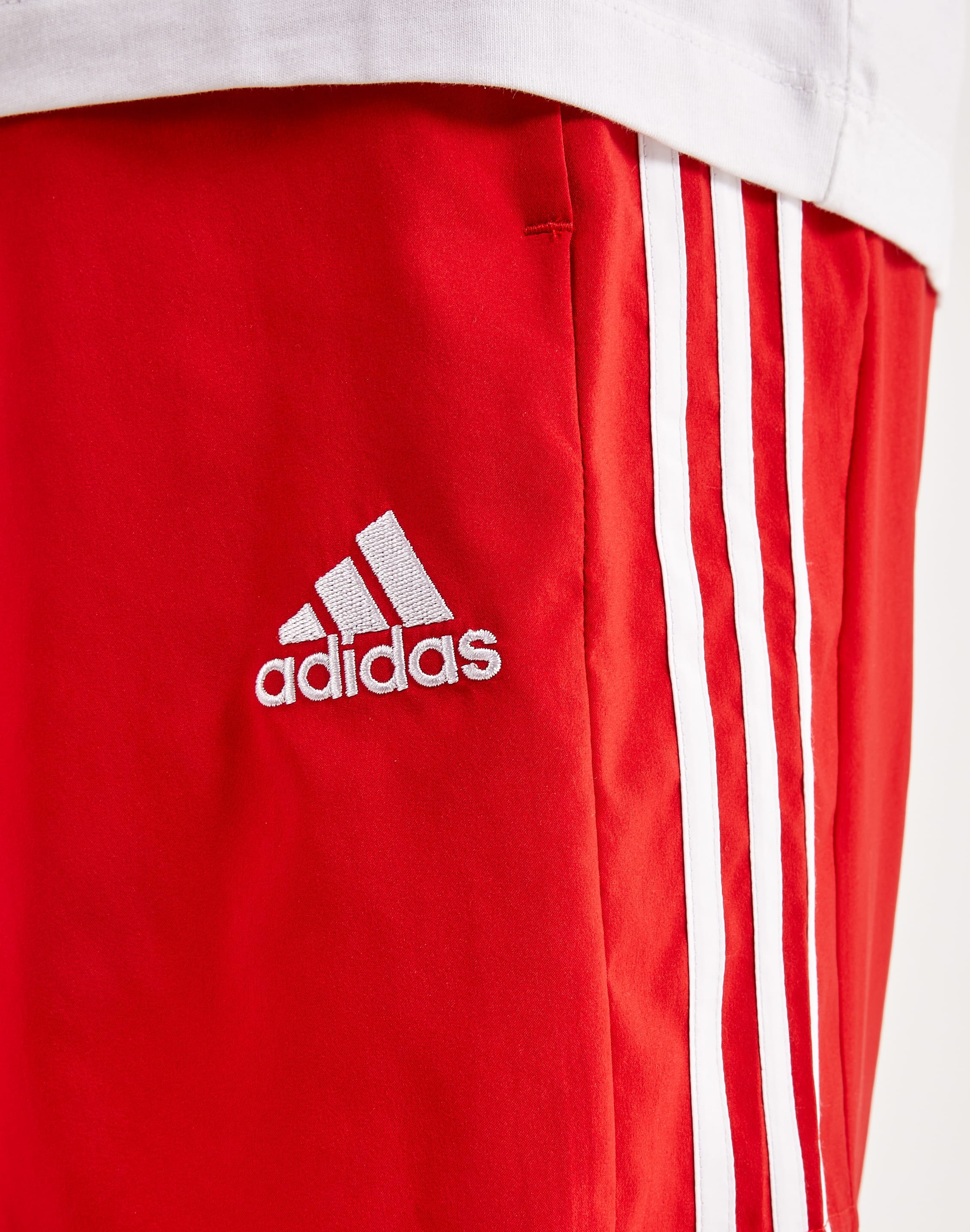 Shorts DTLR – Chelsea Adidas 3-Stripes